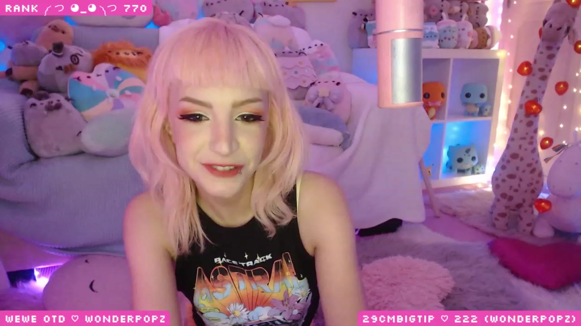 Gallery image thumbnail from WonderAna's myfreecams stream on, 05/08/2023, 03:06 image 6 of 20