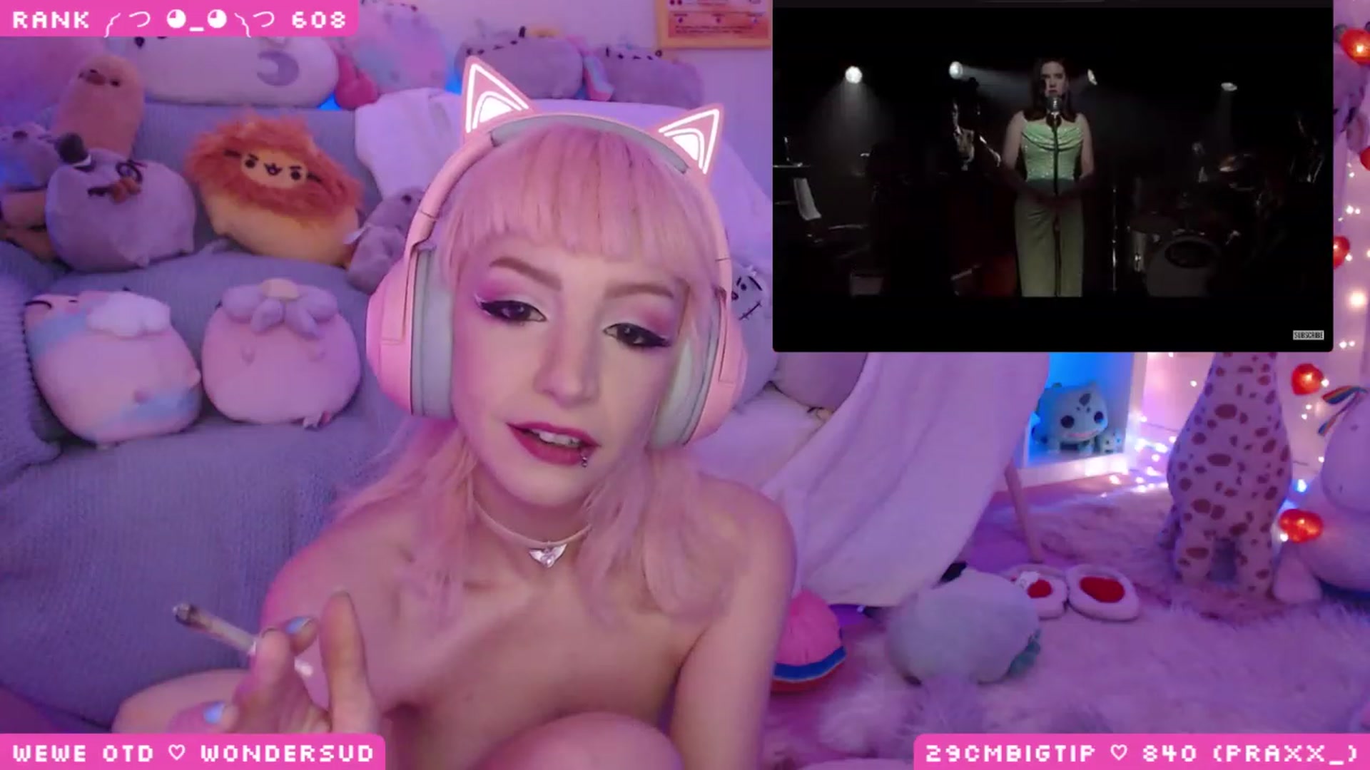 Gallery image thumbnail from WonderAna's myfreecams stream on, 05/09/2023, 02:03 image 19 of 20