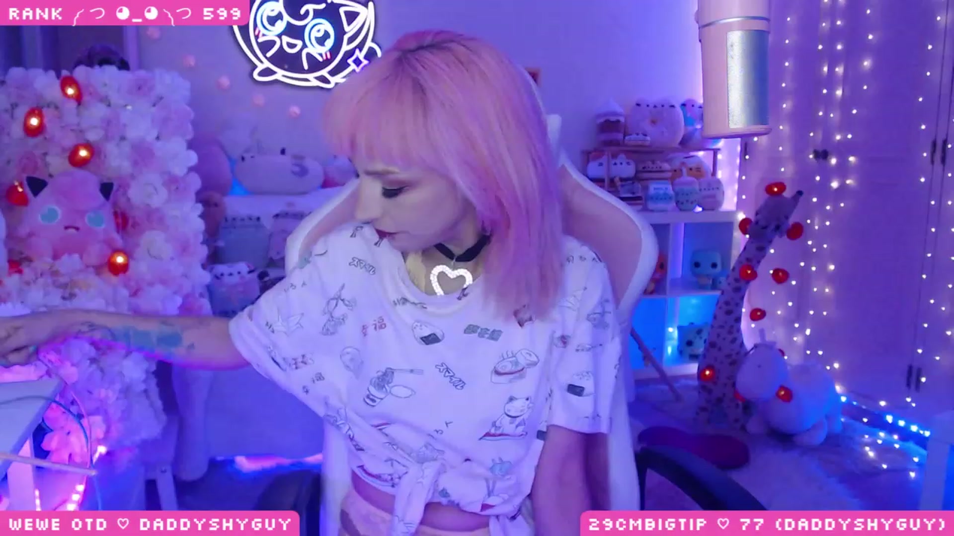 Gallery image thumbnail from WonderAna's myfreecams stream on, 05/13/2023, 23:47 image 8 of 20