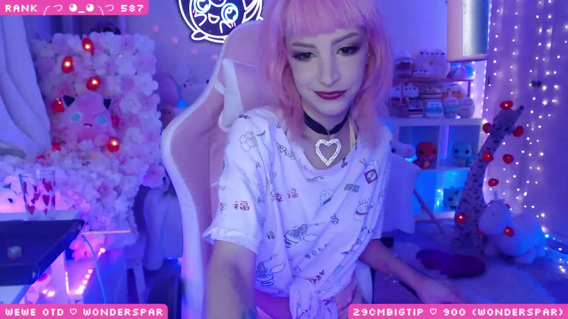 Gallery image thumbnail from WonderAna's myfreecams stream on, 05/13/2023, 23:47 image 10 of 20