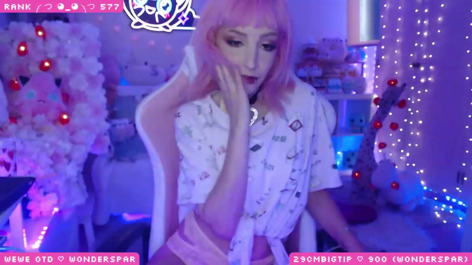 Gallery image thumbnail from WonderAna's myfreecams stream on, 05/13/2023, 23:47 image 14 of 20