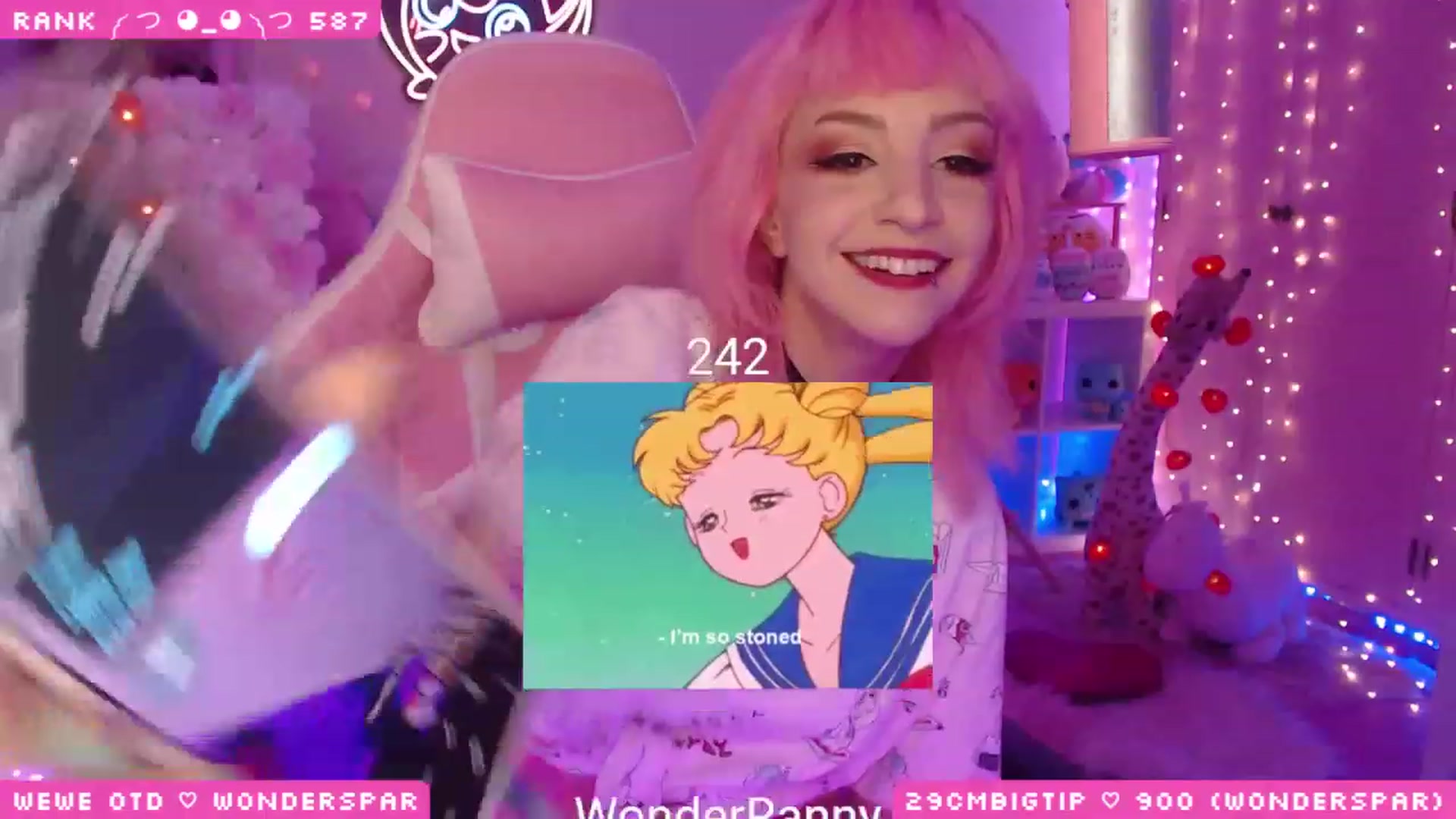 Gallery image thumbnail from WonderAna's myfreecams stream on, 05/13/2023, 23:47 image 12 of 20