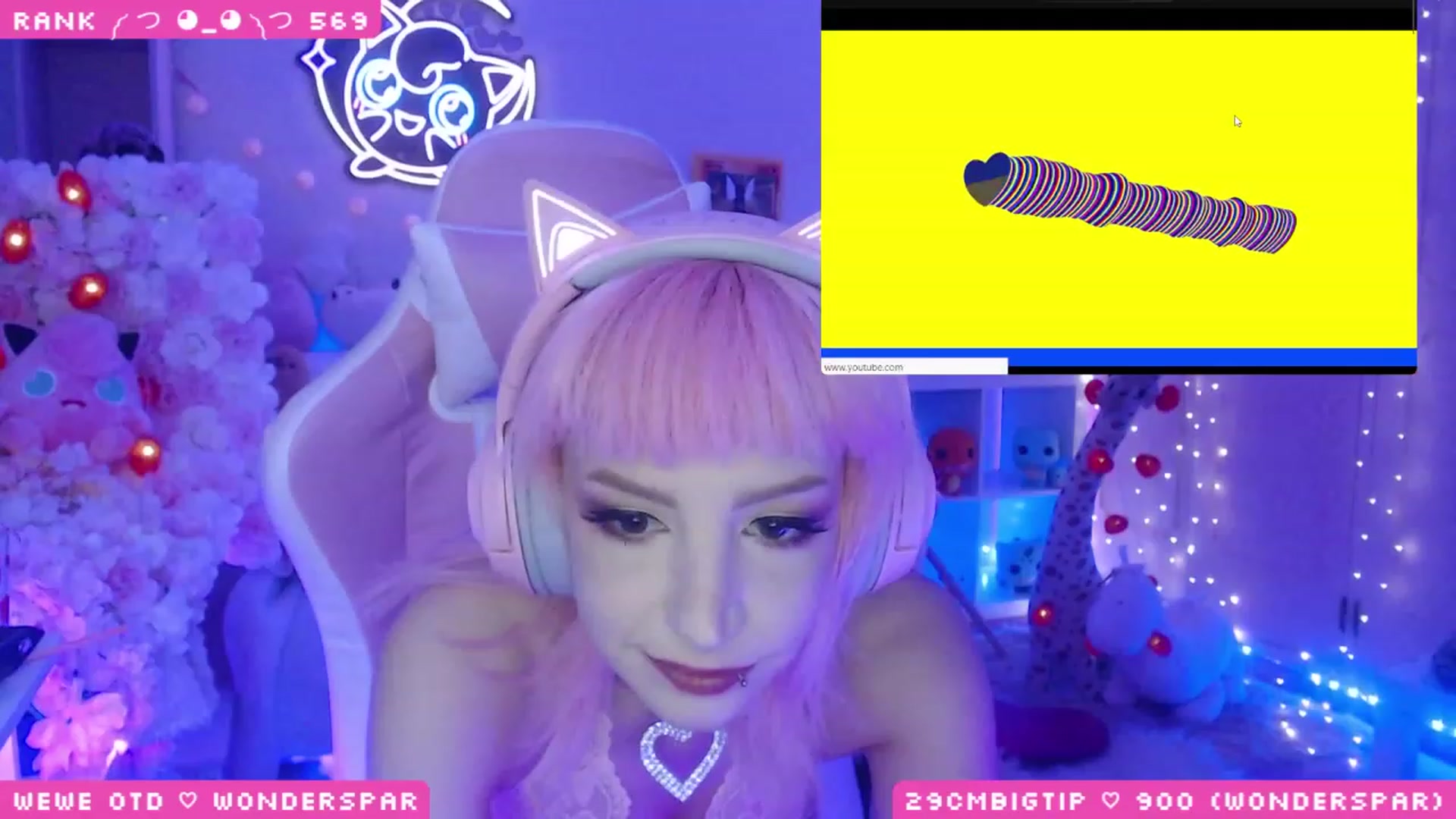 Gallery image thumbnail from WonderAna's myfreecams stream on, 05/14/2023, 01:27 image 2 of 20