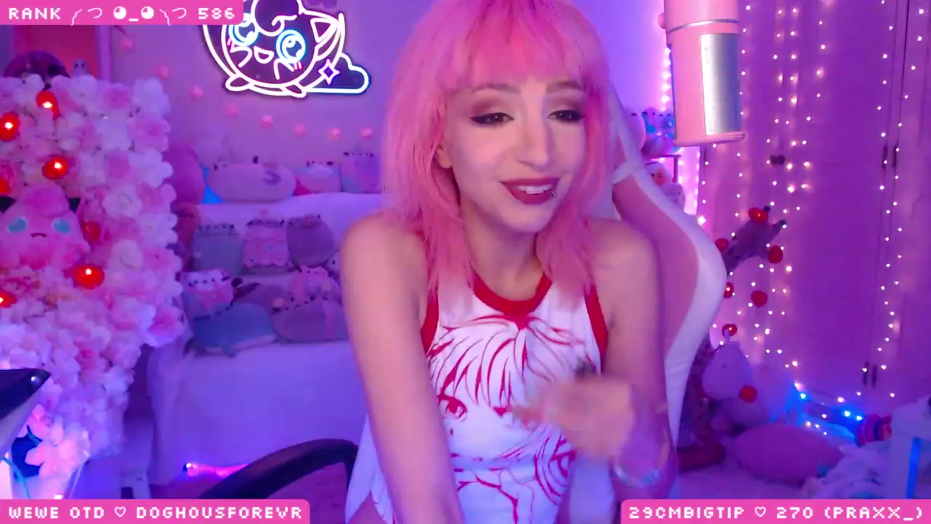 Gallery image thumbnail from WonderAna's myfreecams stream on, 05/15/2023, 01:05 image 16 of 20