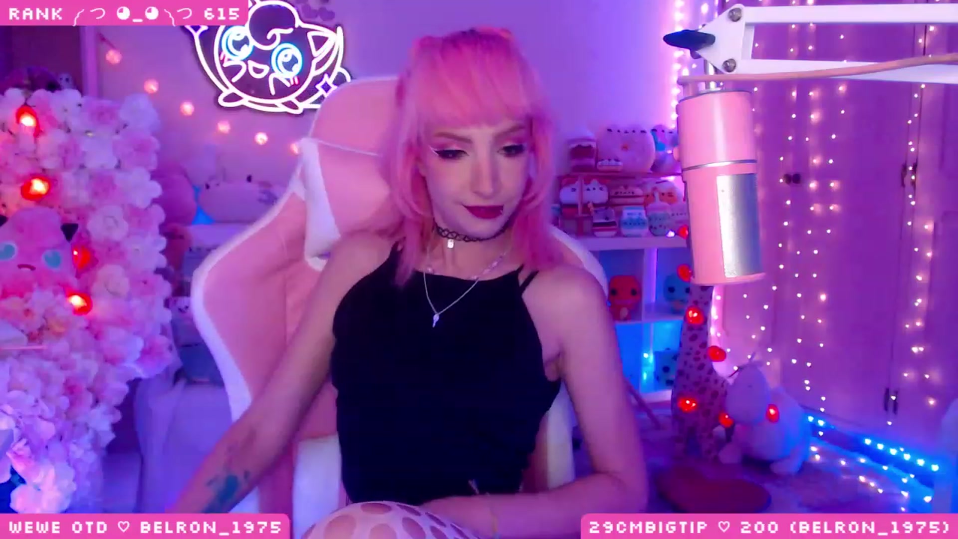 Gallery image thumbnail from WonderAna's myfreecams stream on, 05/16/2023, 01:43 image 13 of 20