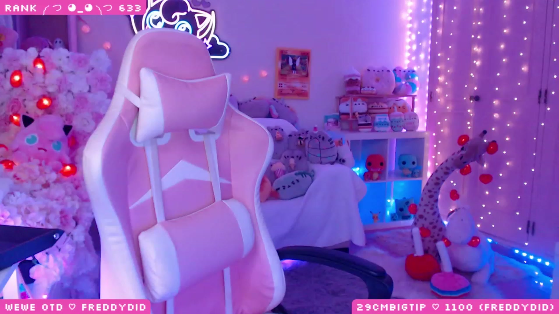 Gallery image thumbnail from WonderAna's myfreecams stream on, 05/18/2023, 02:43 image 15 of 20
