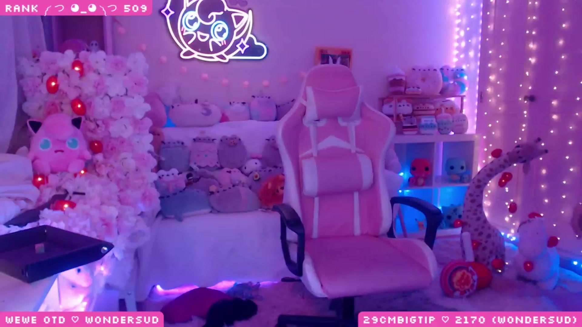 Gallery image thumbnail from WonderAna's myfreecams stream on, 05/20/2023, 03:05 image 19 of 20