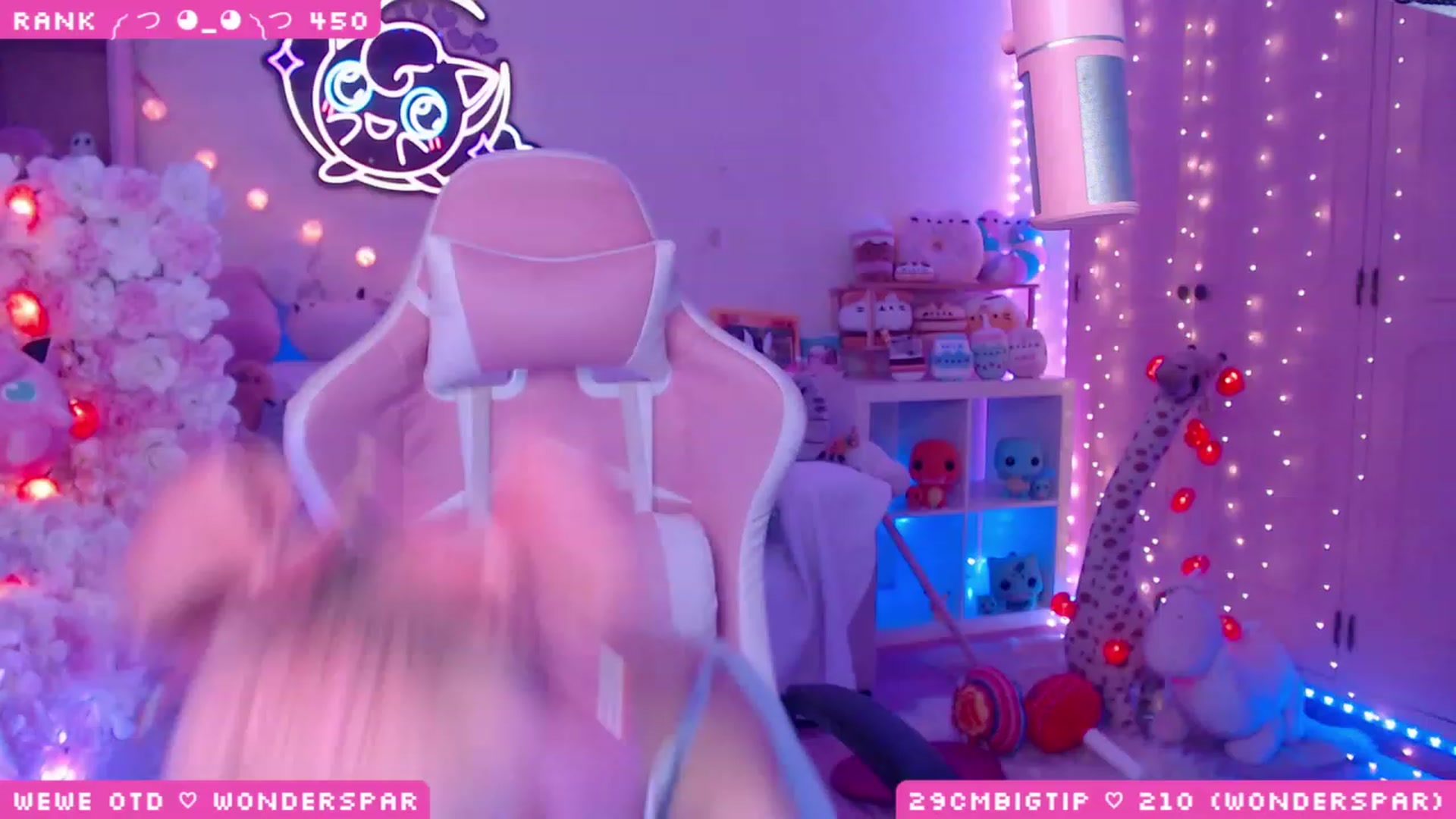 Gallery image thumbnail from WonderAna's myfreecams stream on, 05/22/2023, 01:16 image 2 of 20