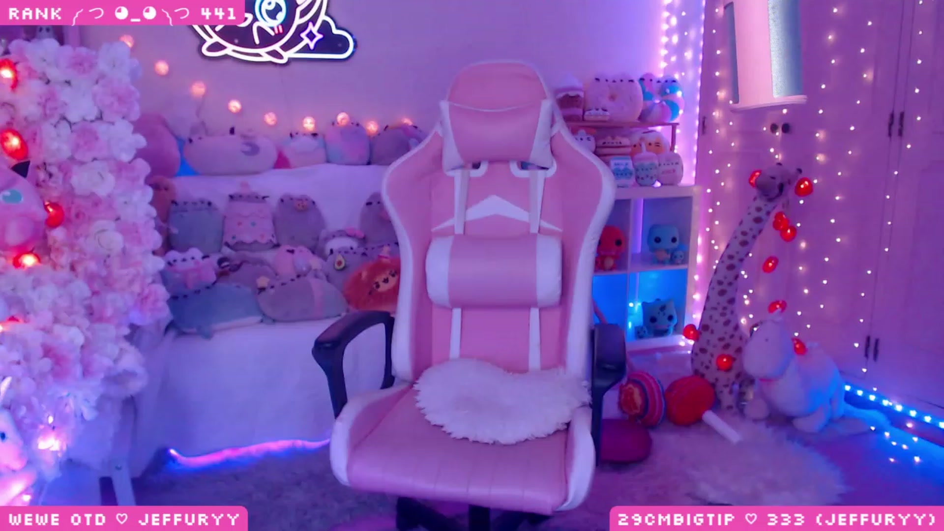 Gallery image thumbnail from WonderAna's myfreecams stream on, 05/22/2023, 02:13 image 7 of 20