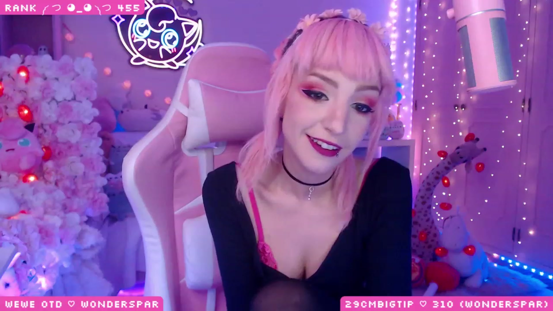 Gallery image thumbnail from WonderAna's myfreecams stream on, 05/23/2023, 24:04 image 20 of 20