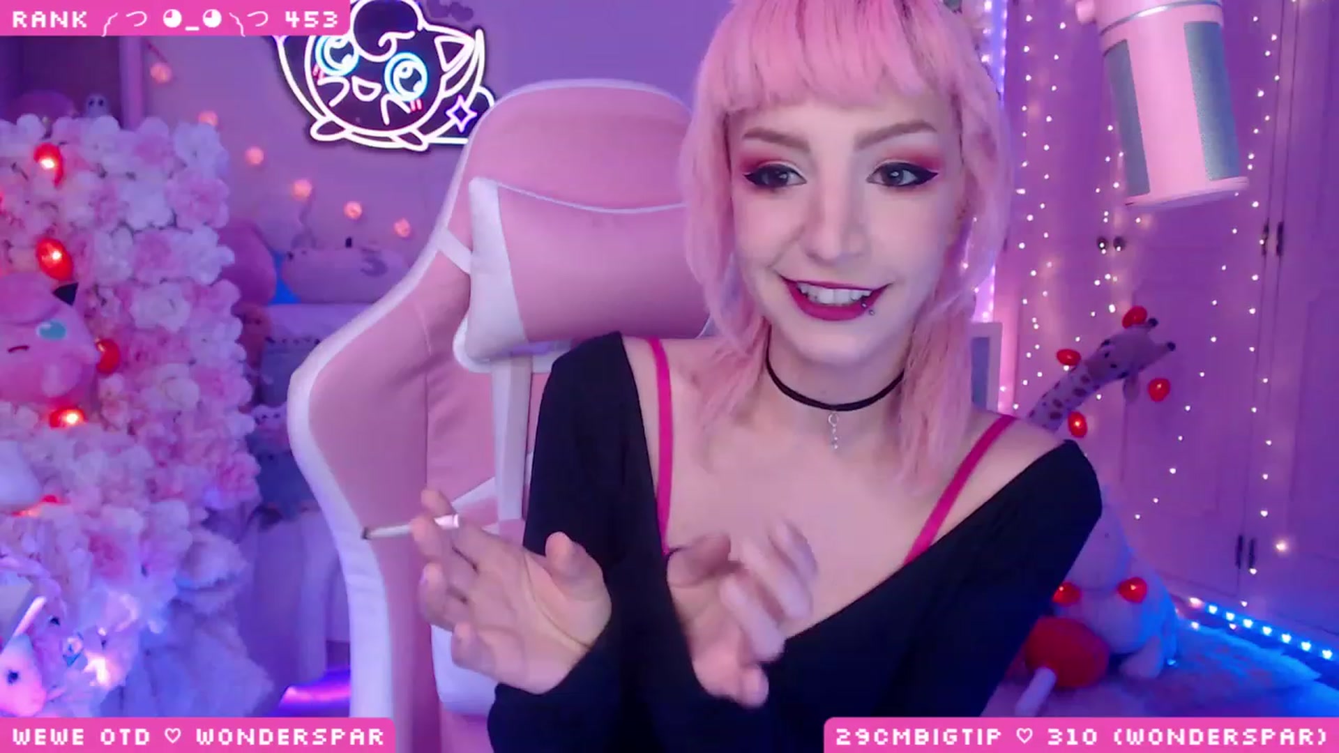Gallery image thumbnail from WonderAna's myfreecams stream on, 05/23/2023, 24:04 image 9 of 20