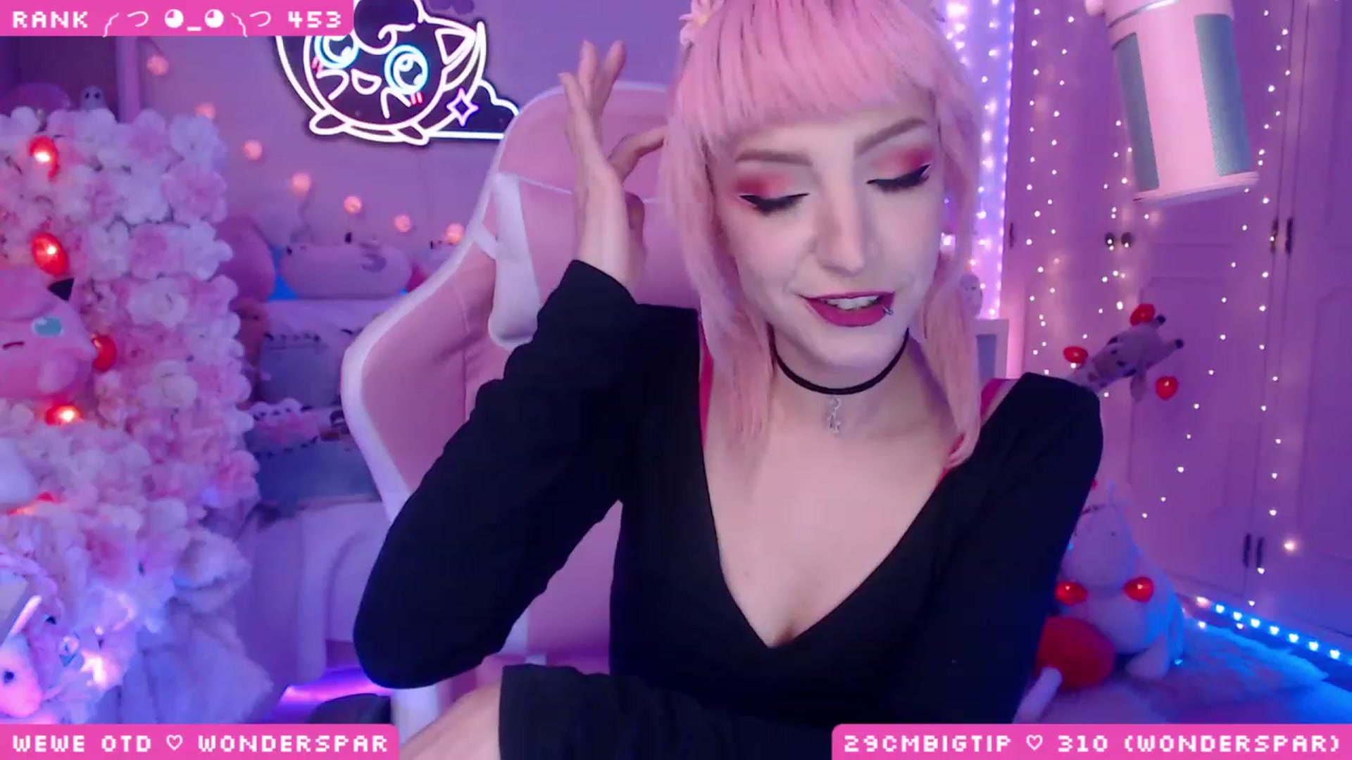 Gallery image thumbnail from WonderAna's myfreecams stream on, 05/23/2023, 24:04 image 13 of 20
