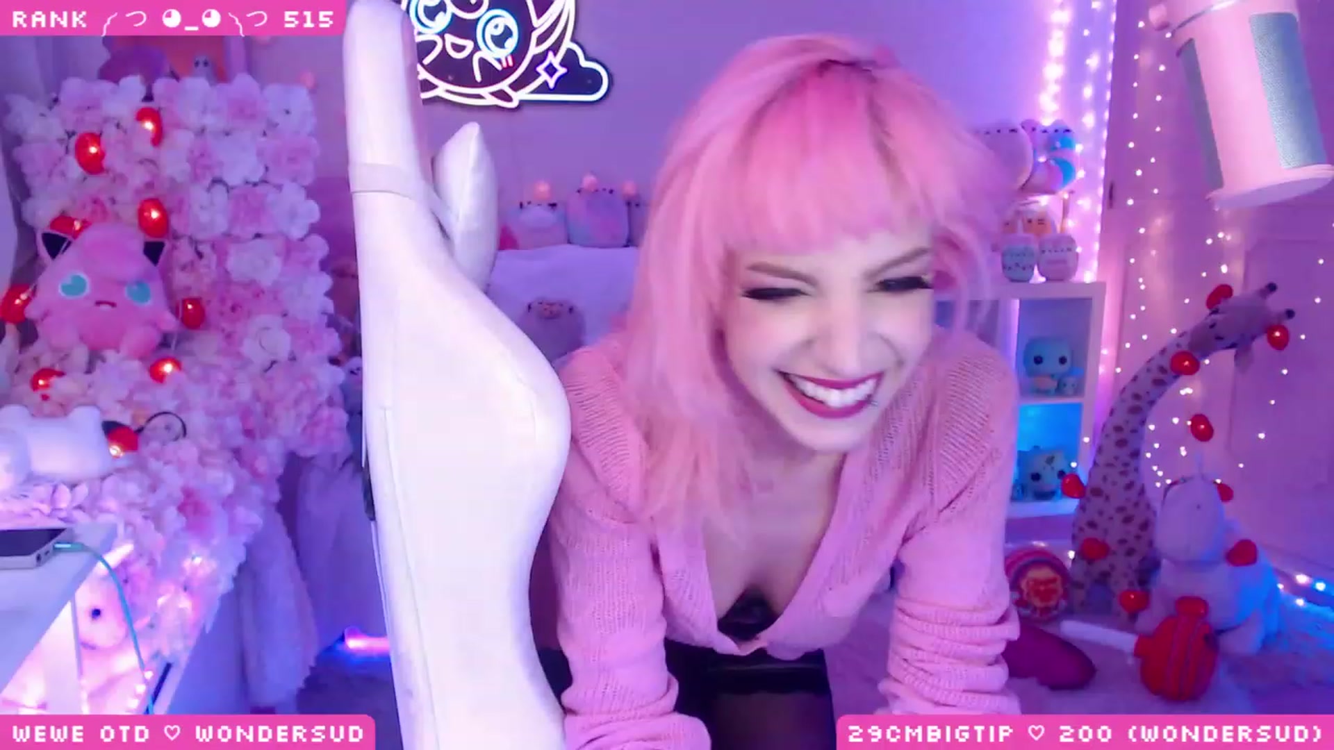 Gallery image thumbnail from WonderAna's myfreecams stream on, 05/26/2023, 02:01 image 1 of 20