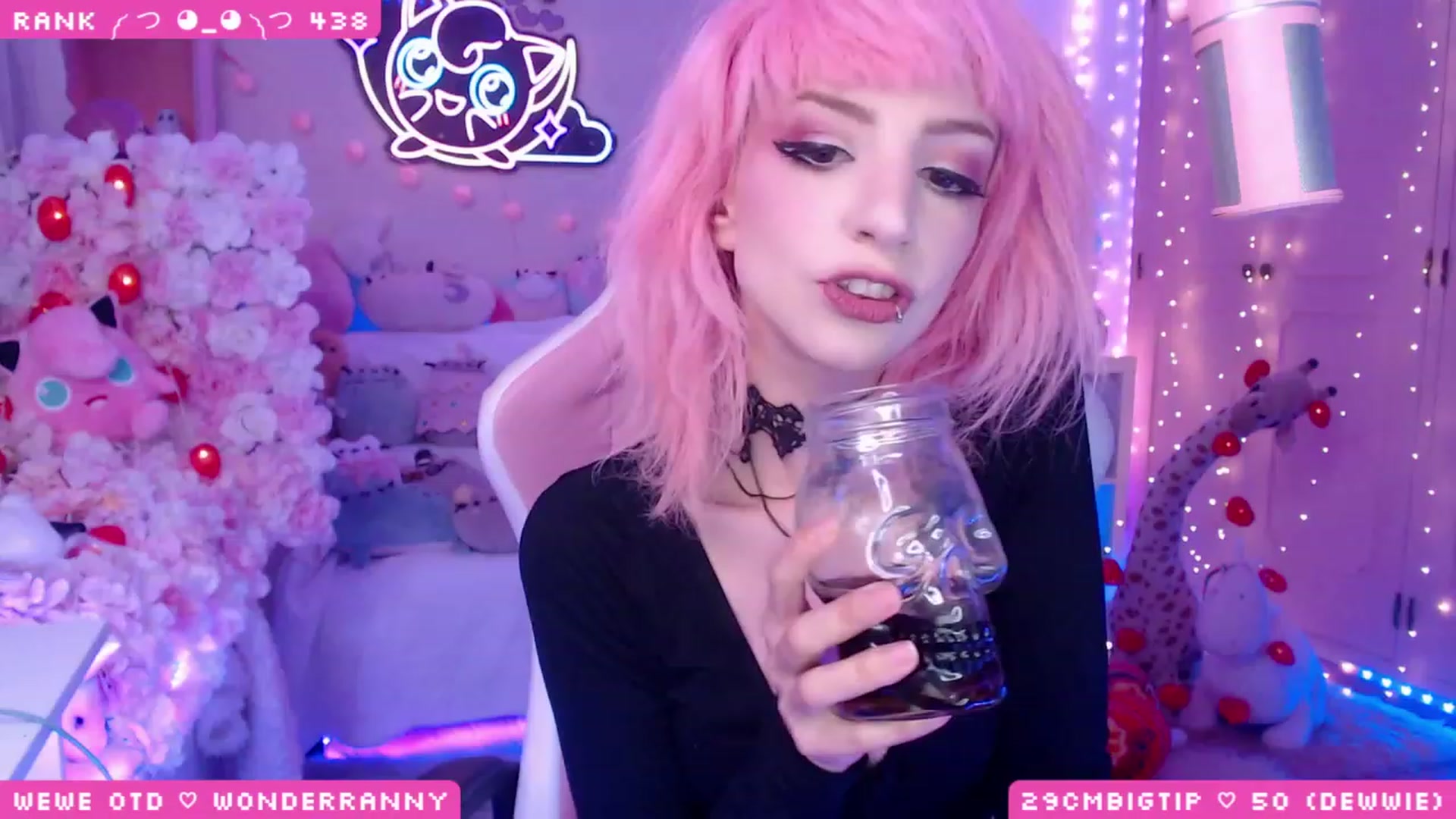Gallery image thumbnail from WonderAna's myfreecams stream on, 05/27/2023, 03:41 image 7 of 20