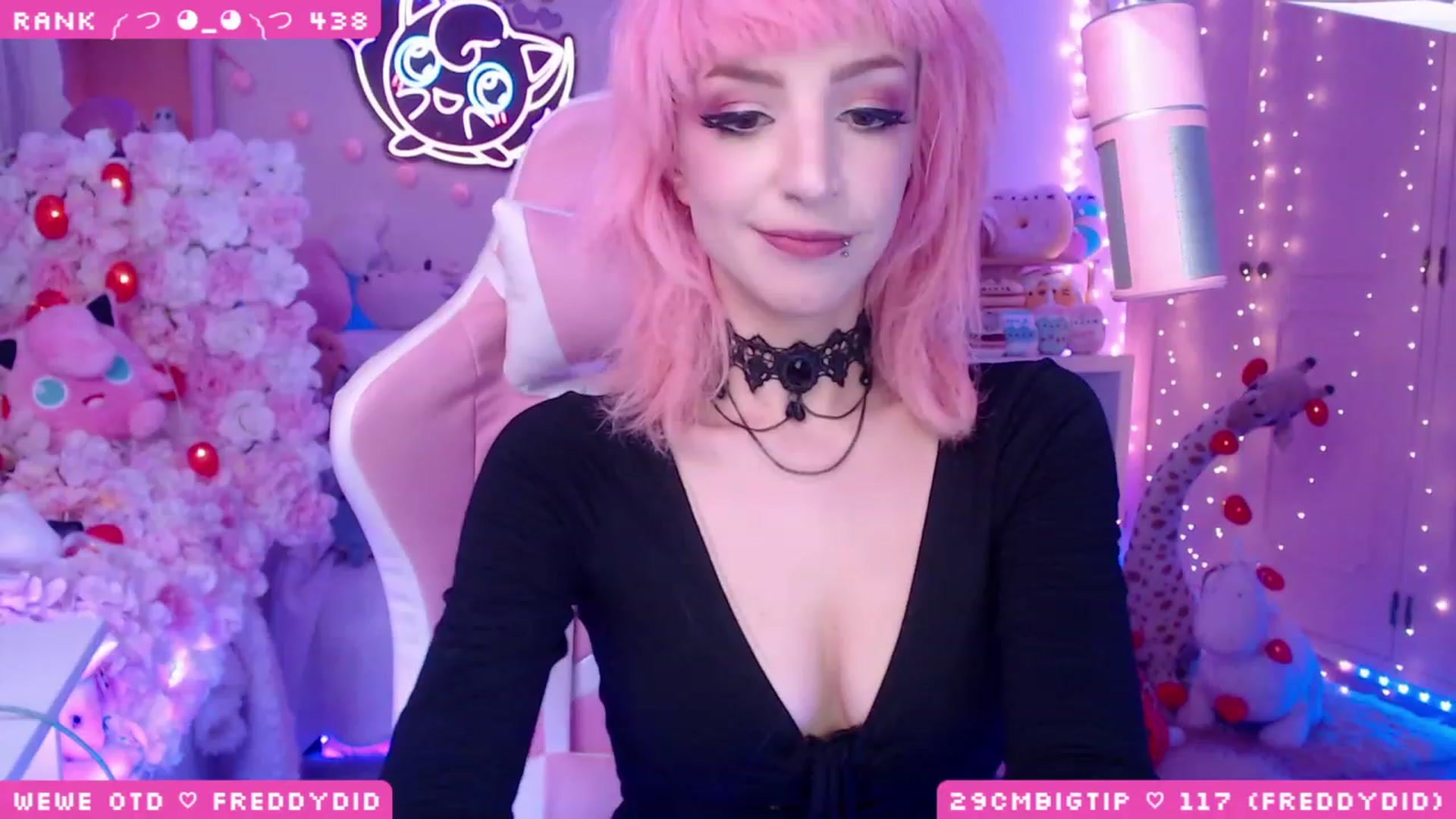 Gallery image thumbnail from WonderAna's myfreecams stream on, 05/27/2023, 03:41 image 10 of 20