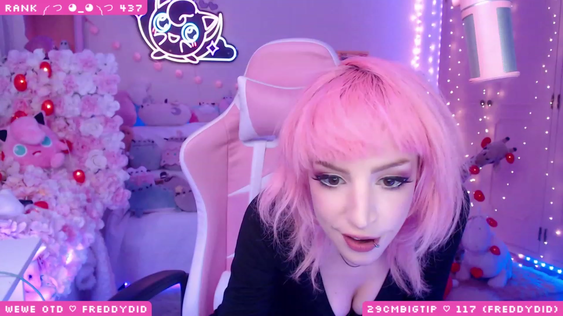 Gallery image thumbnail from WonderAna's myfreecams stream on, 05/27/2023, 03:41 image 9 of 20