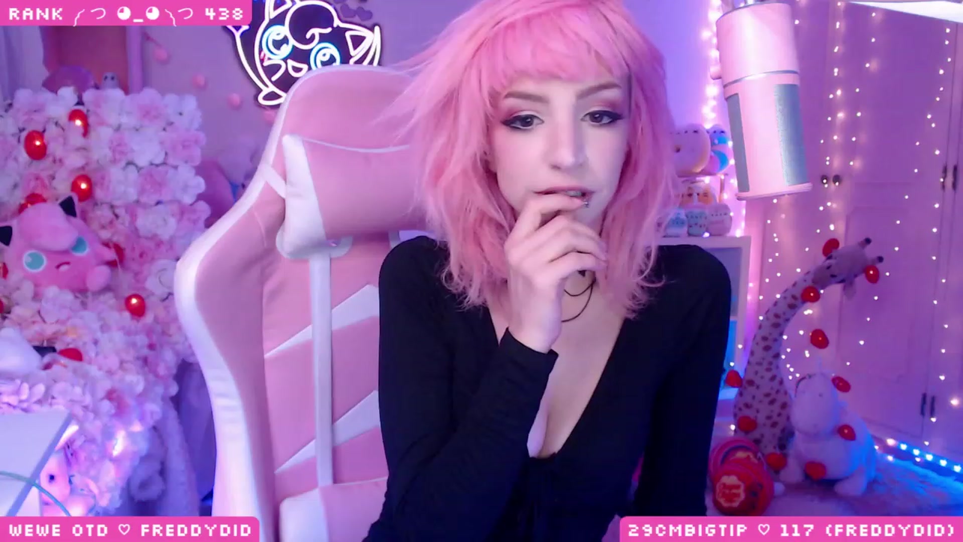 Gallery image thumbnail from WonderAna's myfreecams stream on, 05/27/2023, 03:41 image 12 of 20