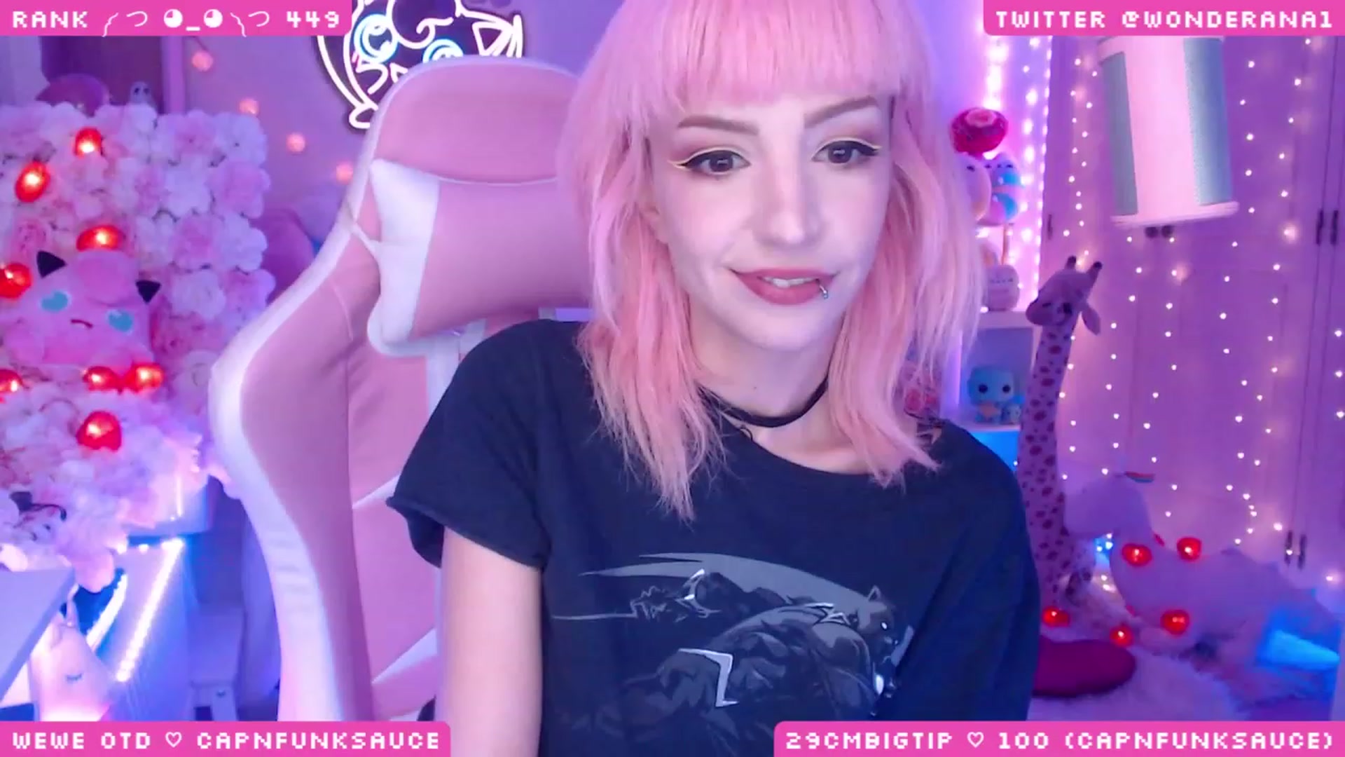 Gallery image thumbnail from WonderAna's myfreecams stream on, 06/01/2023, 01:09 image 12 of 20