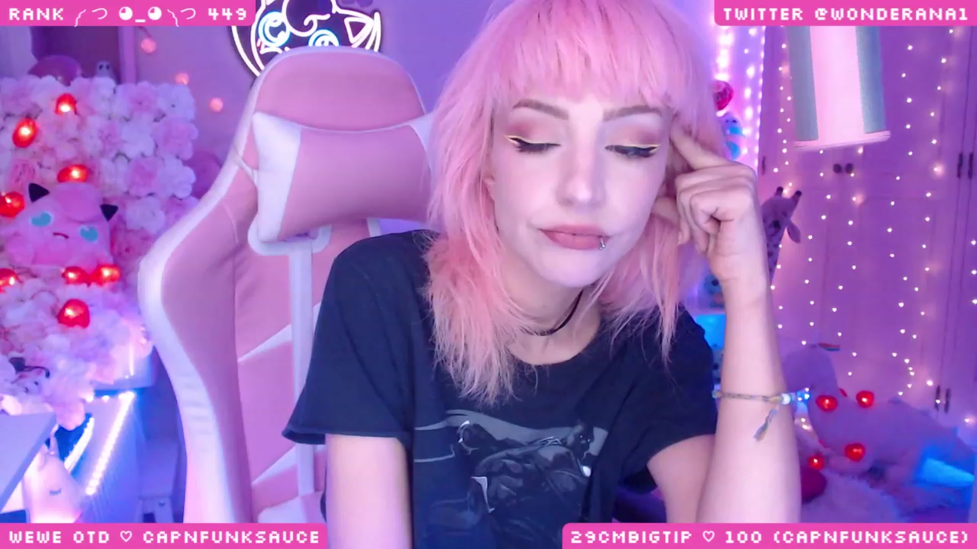 Gallery image thumbnail from WonderAna's myfreecams stream on, 06/01/2023, 01:09 image 17 of 20