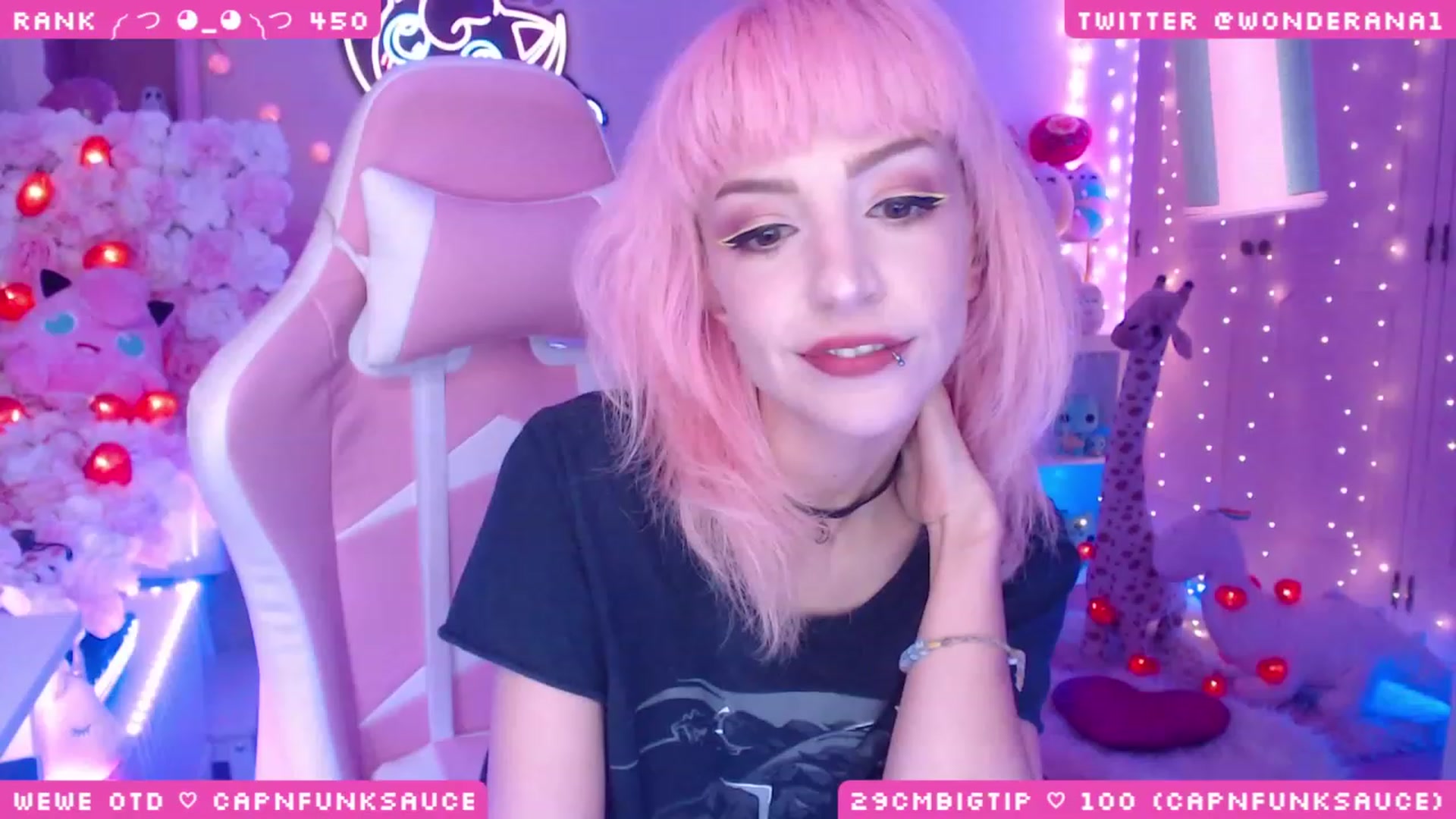 Gallery image thumbnail from WonderAna's myfreecams stream on, 06/01/2023, 01:09 image 20 of 20