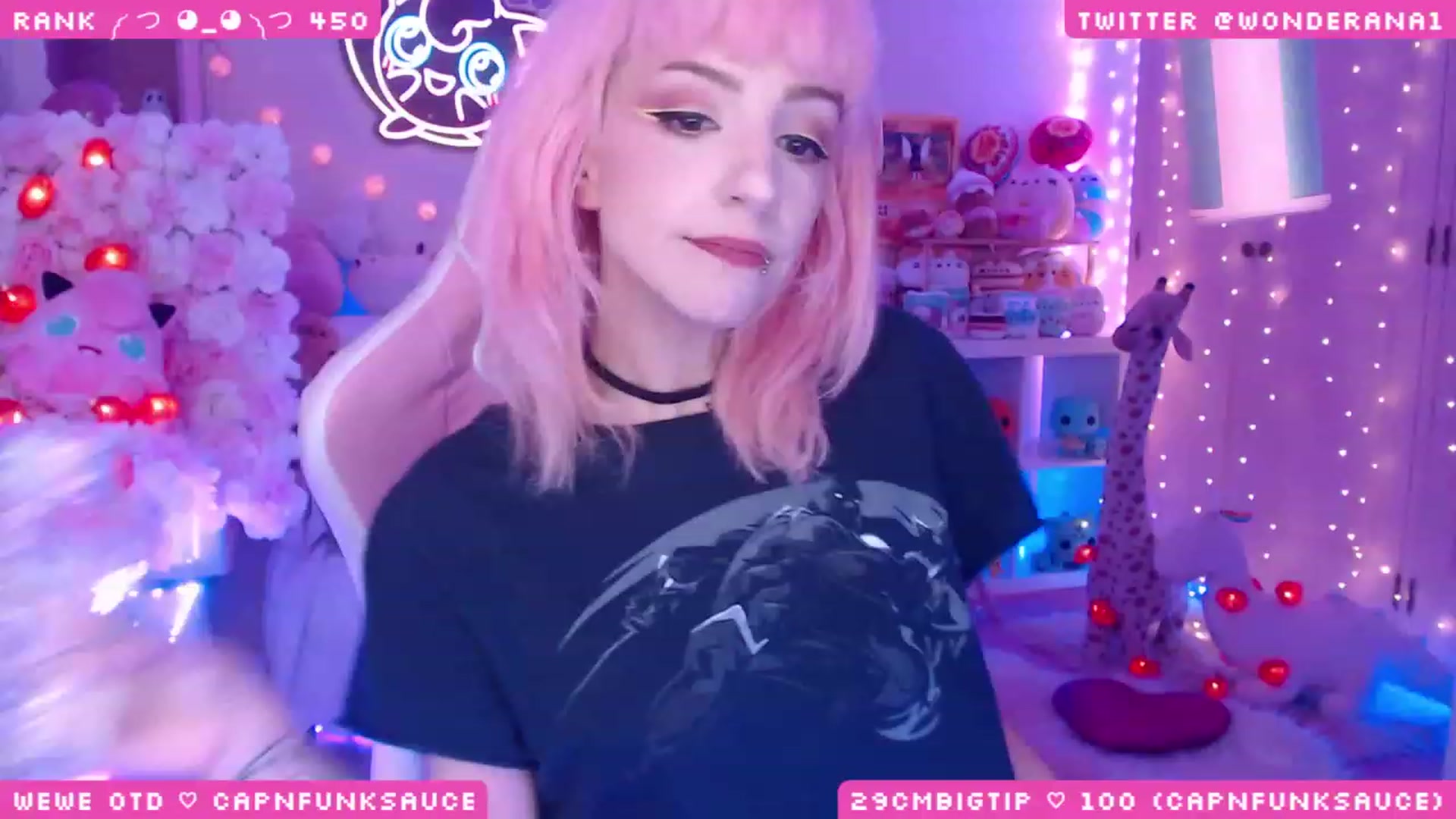 Gallery image thumbnail from WonderAna's myfreecams stream on, 06/01/2023, 01:56 image 1 of 20
