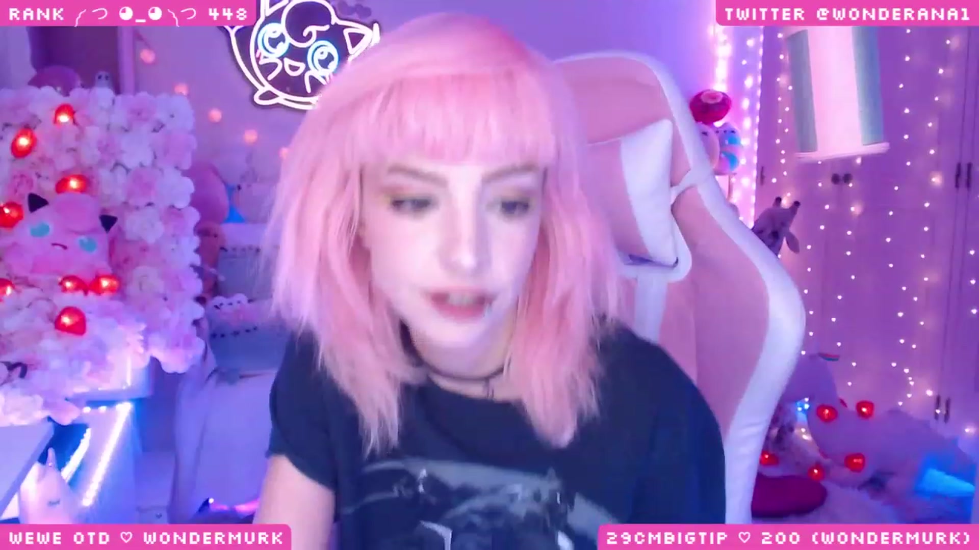 Gallery image thumbnail from WonderAna's myfreecams stream on, 06/01/2023, 01:56 image 11 of 20