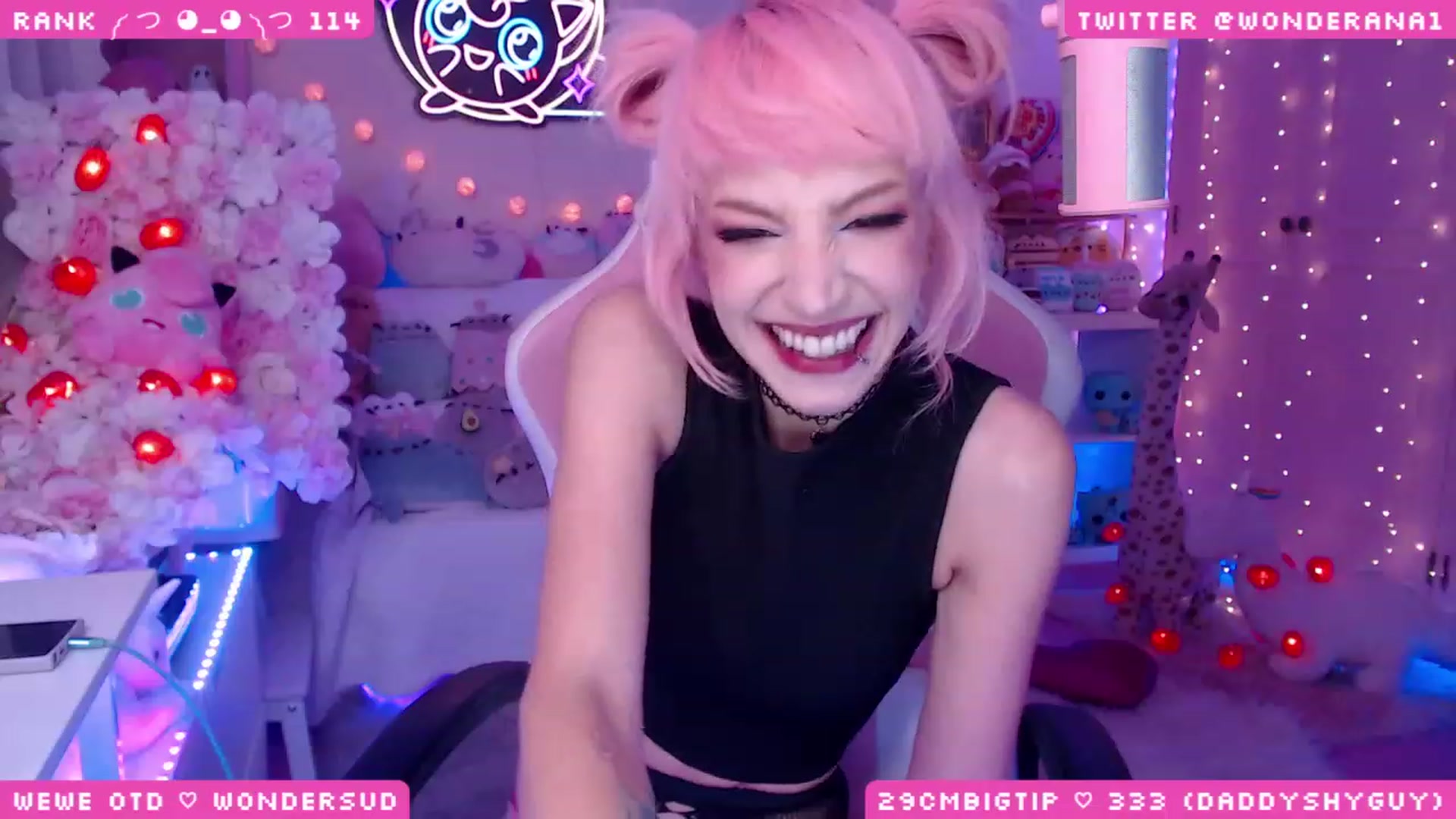 Gallery image thumbnail from WonderAna's myfreecams stream on, 06/03/2023, 23:33 image 13 of 20
