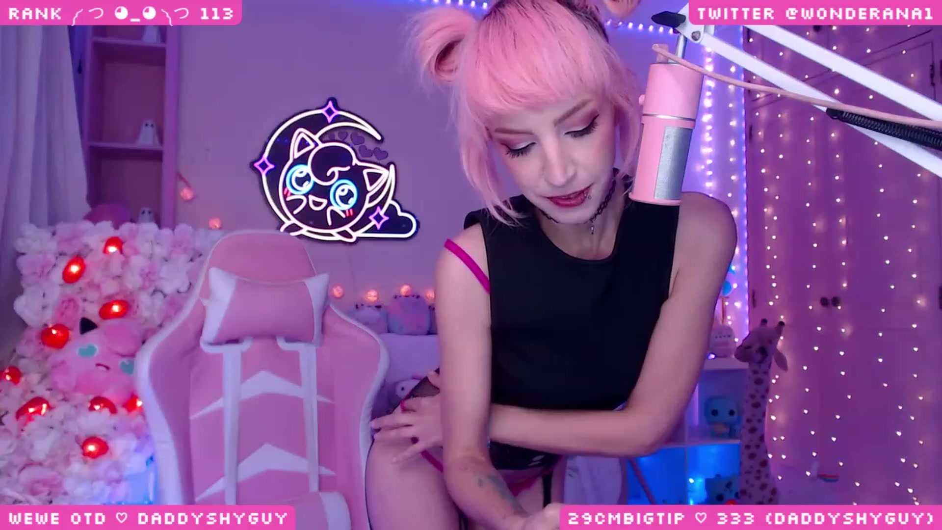 Gallery image thumbnail from WonderAna's myfreecams stream on, 06/03/2023, 23:33 image 18 of 20