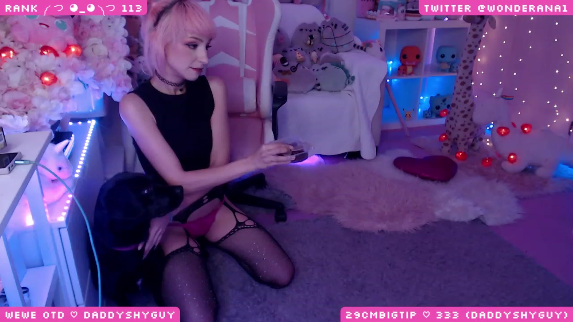 Gallery image thumbnail from WonderAna's myfreecams stream on, 06/03/2023, 23:33 image 16 of 20