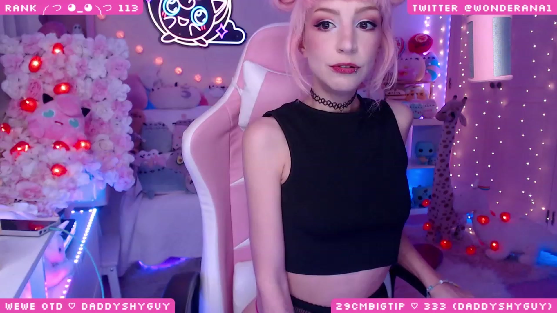 Gallery image thumbnail from WonderAna's myfreecams stream on, 06/03/2023, 23:33 image 6 of 20