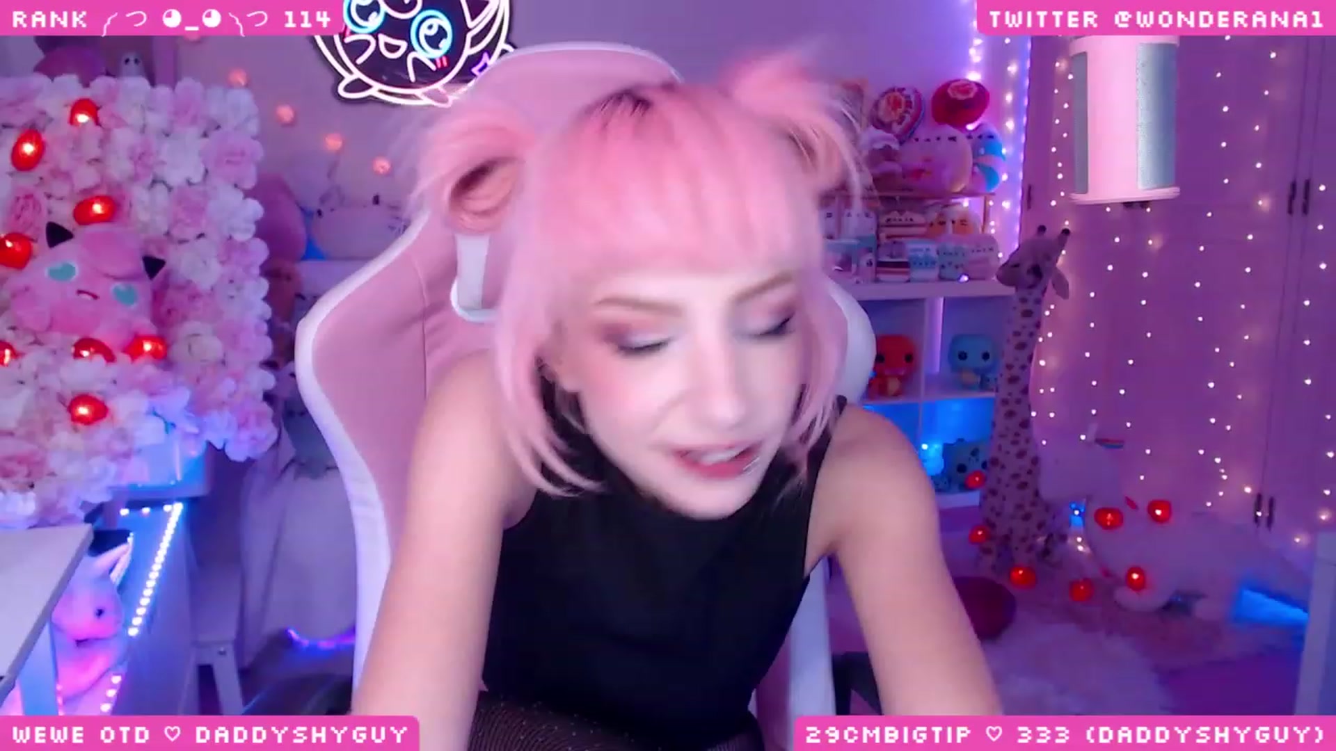 Gallery image thumbnail from WonderAna's myfreecams stream on, 06/04/2023, 03:26 image 4 of 20