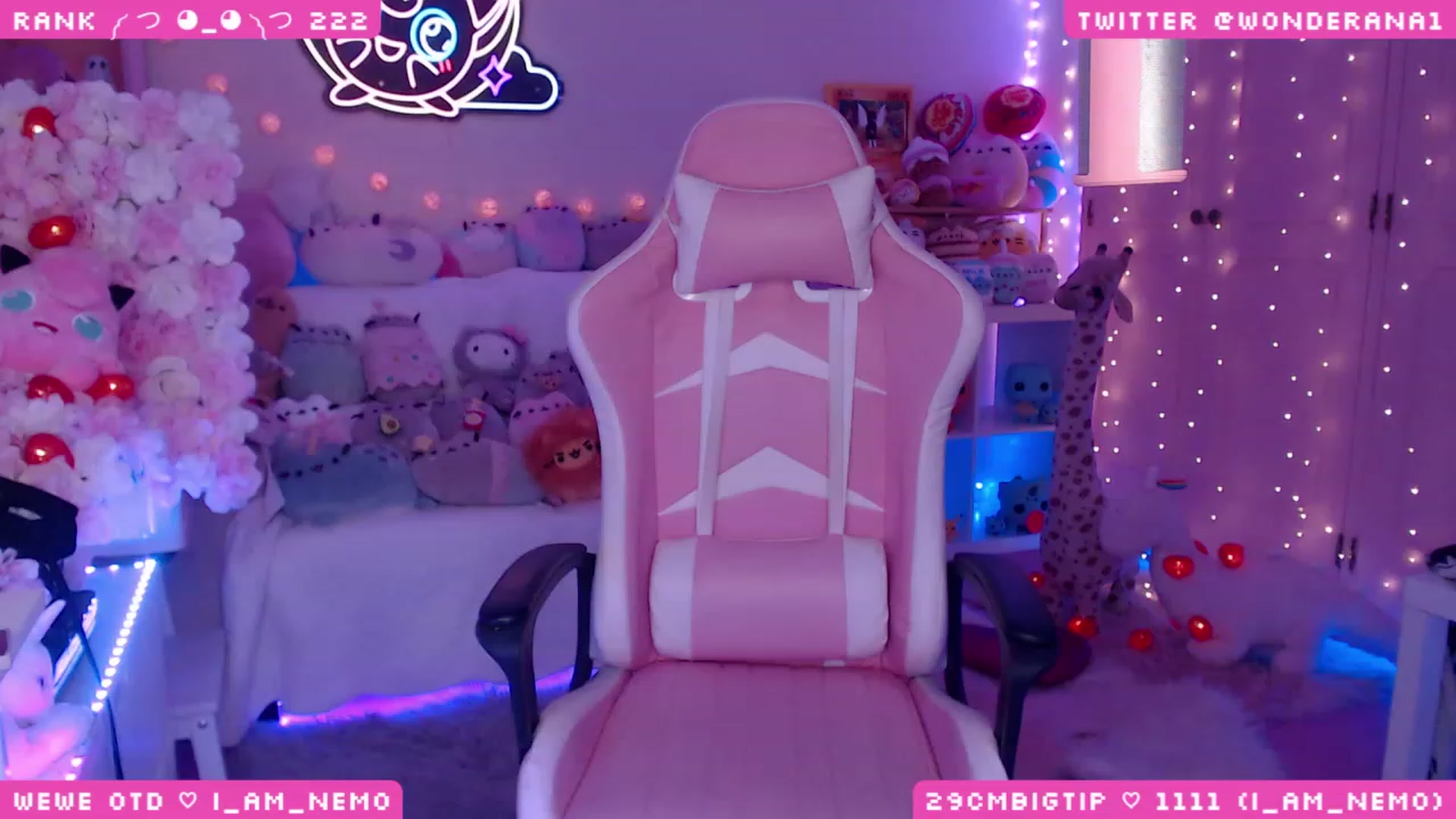 Gallery image thumbnail from WonderAna's myfreecams stream on, 06/08/2023, 02:54 image 5 of 20