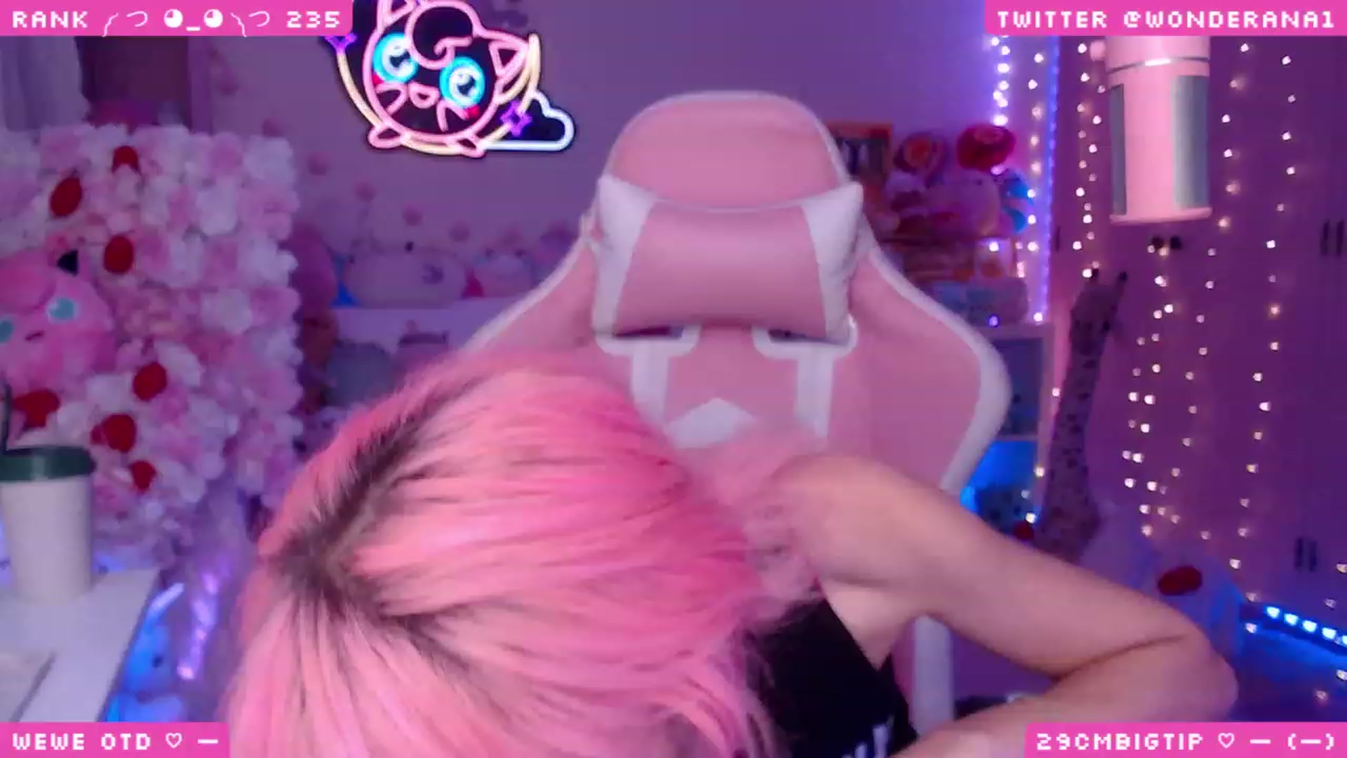 Gallery image thumbnail from WonderAna's myfreecams stream on, 06/08/2023, 22:25 image 1 of 20