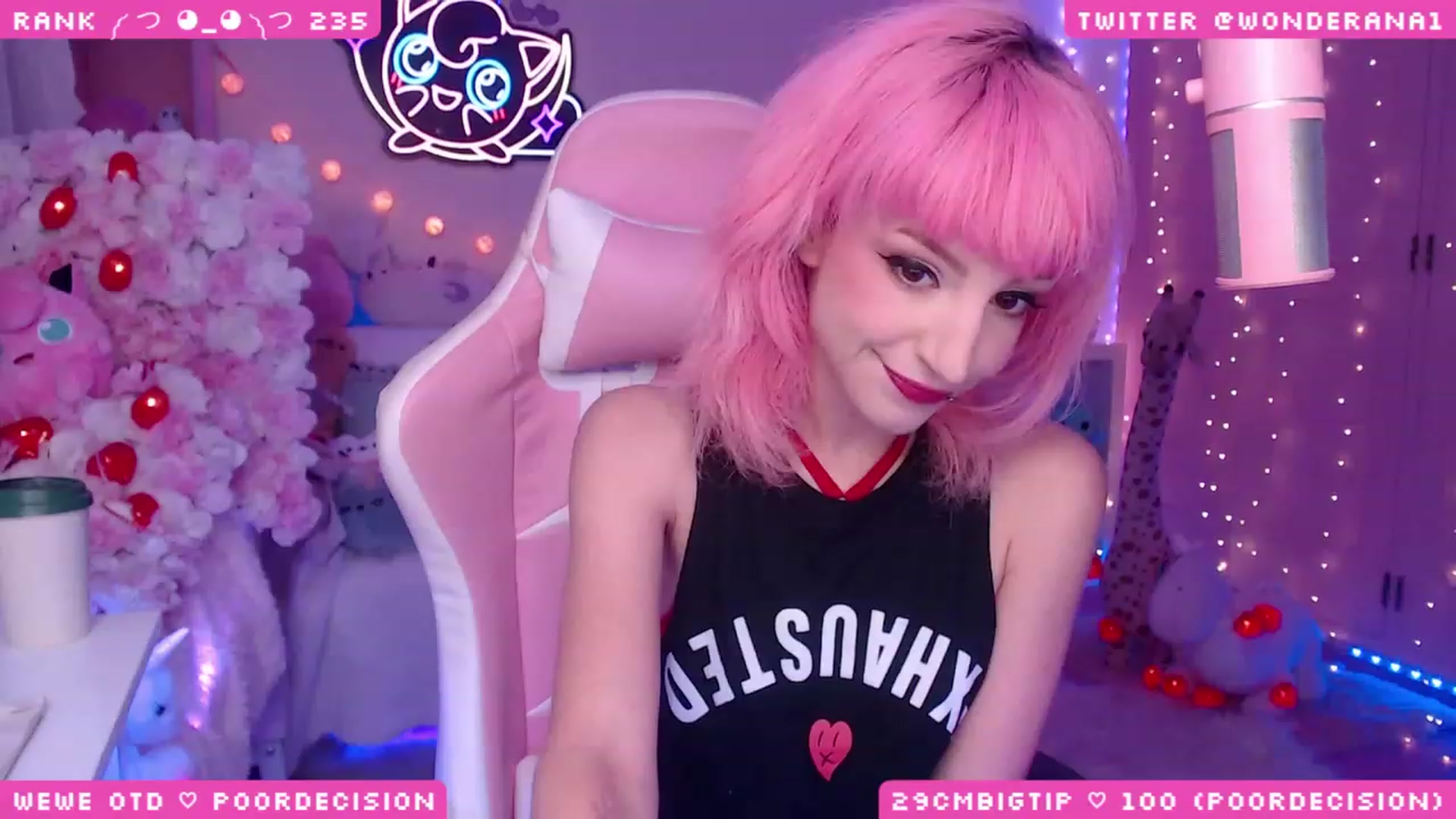 Gallery image thumbnail from WonderAna's myfreecams stream on, 06/08/2023, 22:25 image 3 of 20