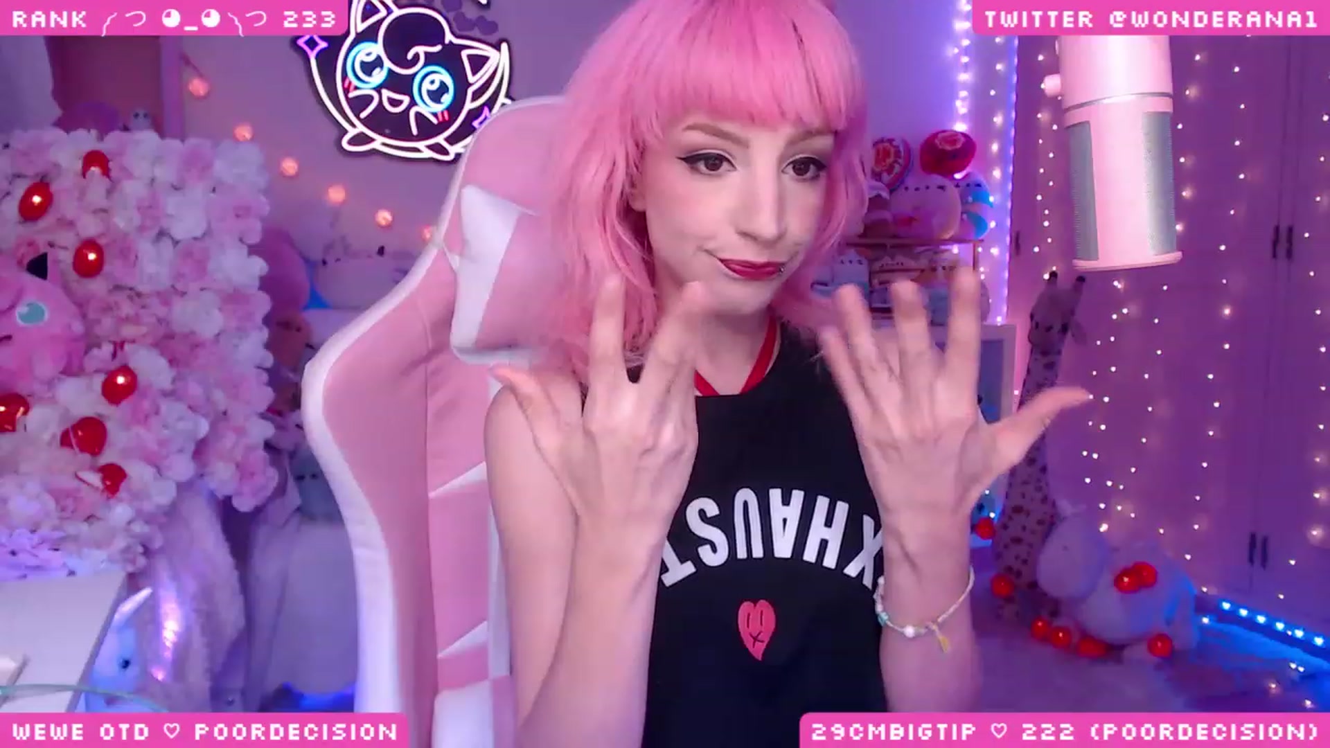 Gallery image thumbnail from WonderAna's myfreecams stream on, 06/08/2023, 22:25 image 15 of 20