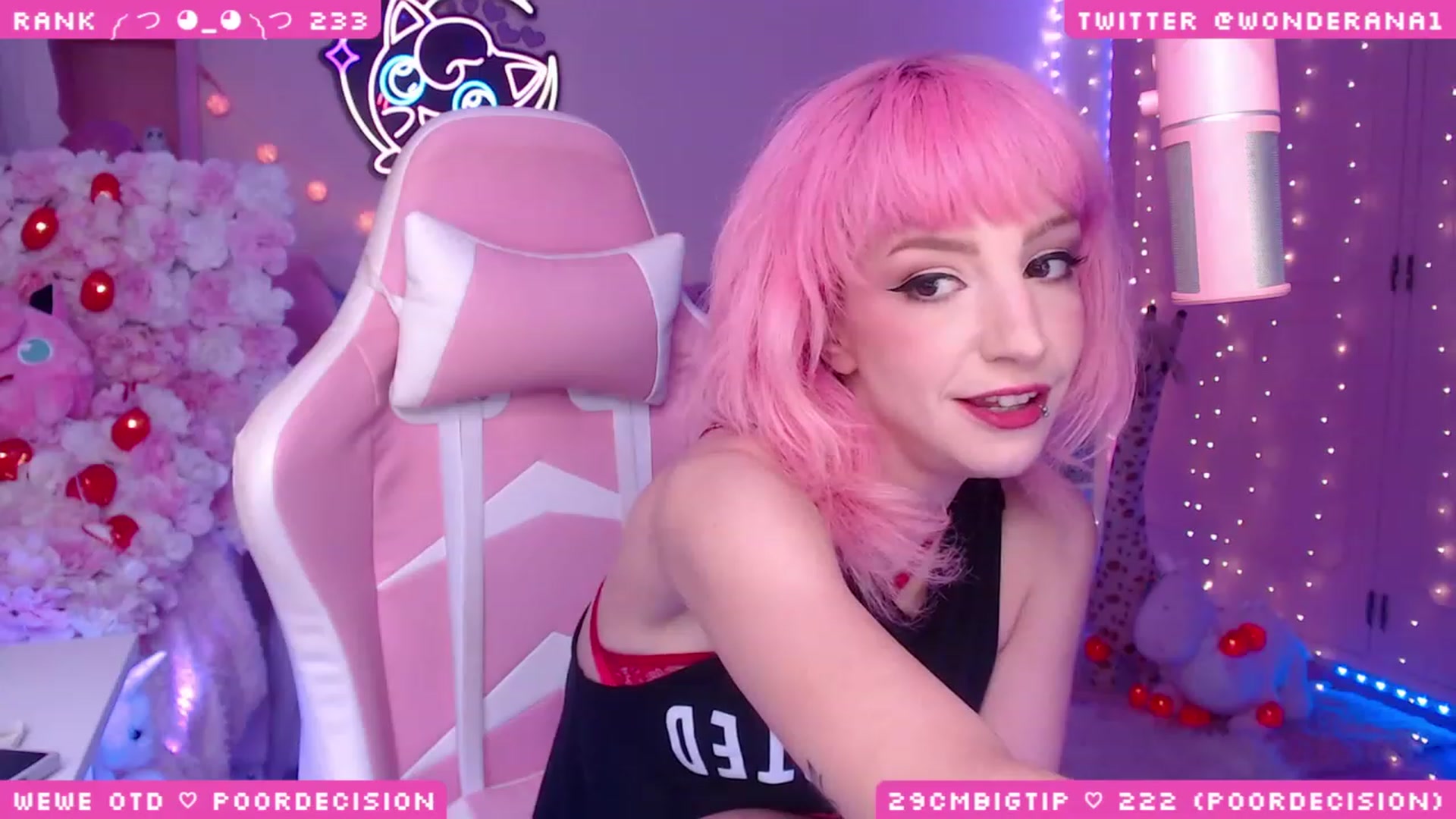 Gallery image thumbnail from WonderAna's myfreecams stream on, 06/08/2023, 22:25 image 13 of 20