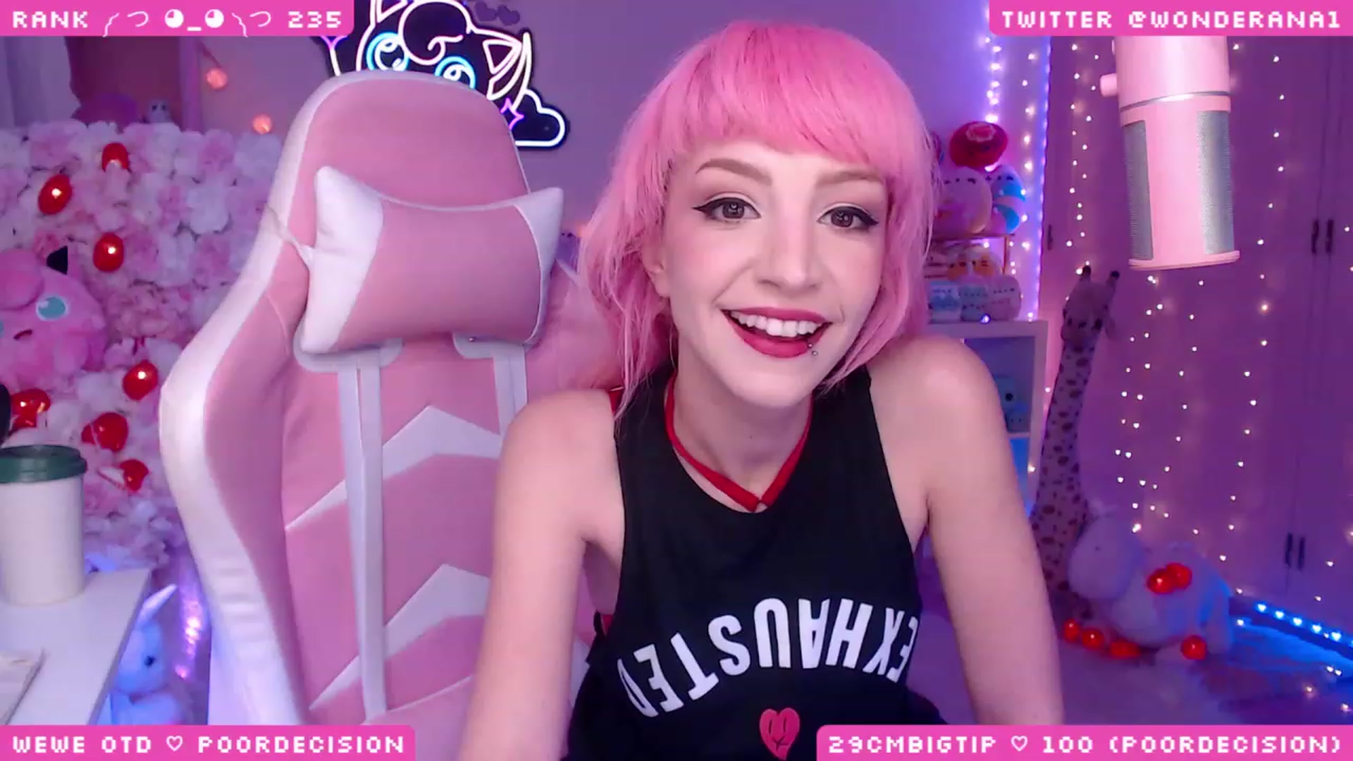 Gallery image thumbnail from WonderAna's myfreecams stream on, 06/08/2023, 22:25 image 5 of 20