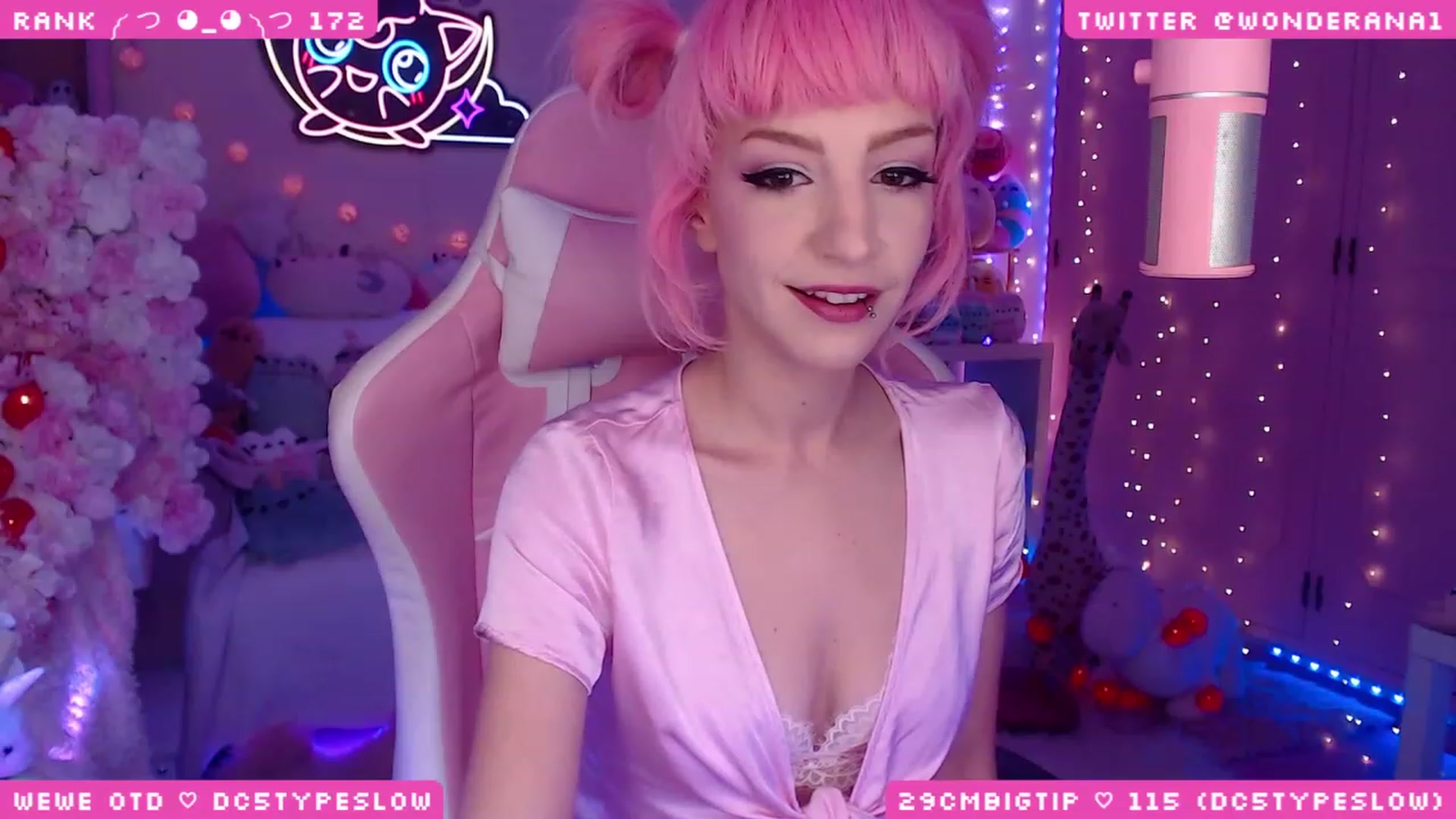 Gallery image thumbnail from WonderAna's myfreecams stream on, 06/09/2023, 21:54 image 19 of 20