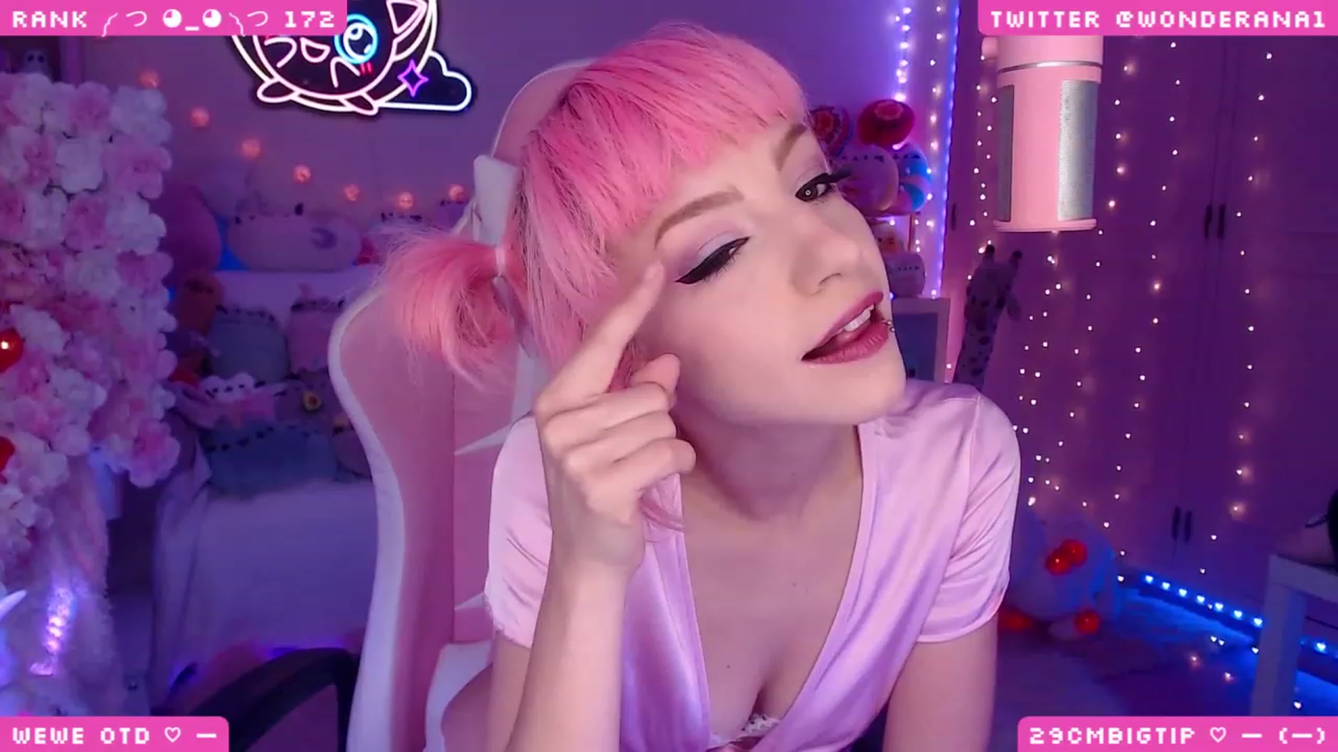 Gallery image thumbnail from WonderAna's myfreecams stream on, 06/09/2023, 21:54 image 6 of 20