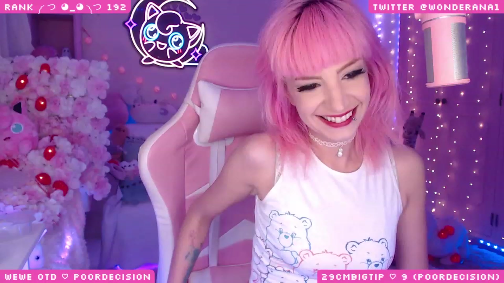 Gallery image thumbnail from WonderAna's myfreecams stream on, 06/10/2023, 22:52 image 14 of 20