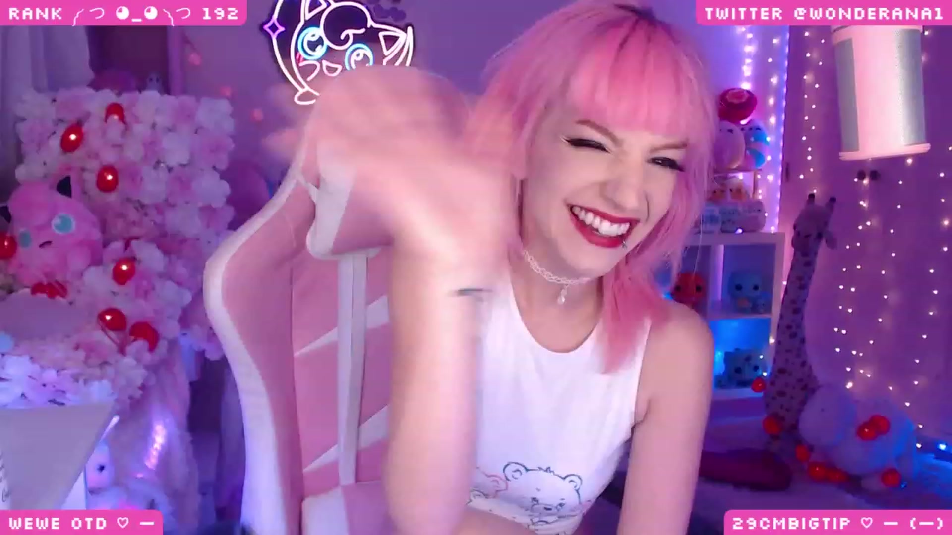 Gallery image thumbnail from WonderAna's myfreecams stream on, 06/10/2023, 22:52 image 3 of 20