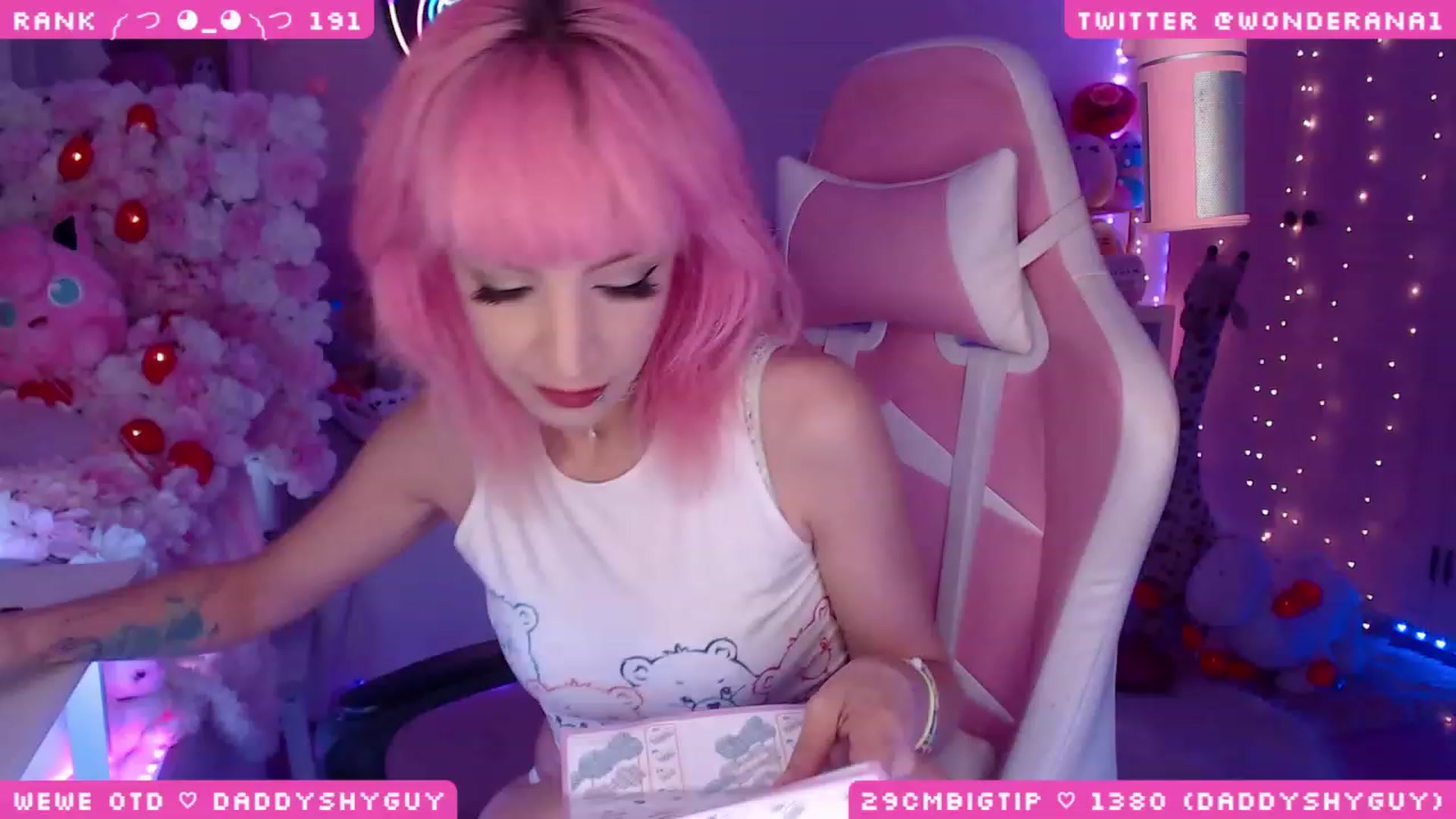 Gallery image thumbnail from WonderAna's myfreecams stream on, 06/11/2023, 24:48 image 9 of 20