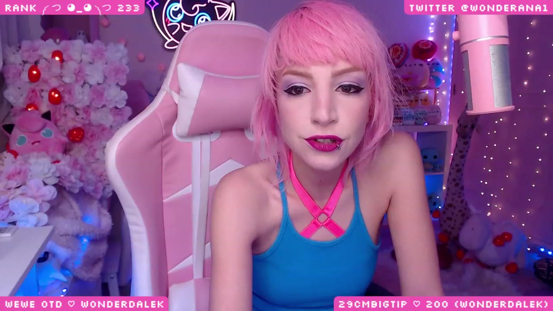 Gallery image thumbnail from WonderAna's myfreecams stream on, 06/16/2023, 24:38 image 13 of 20