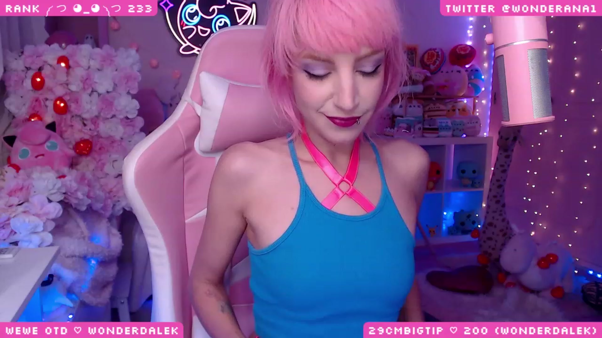 Gallery image thumbnail from WonderAna's myfreecams stream on, 06/16/2023, 24:38 image 12 of 20