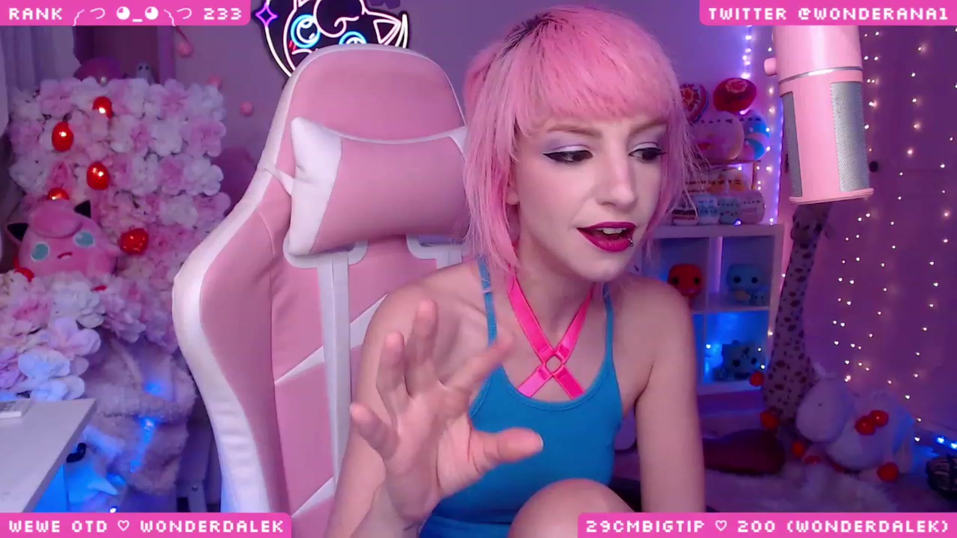 Gallery image thumbnail from WonderAna's myfreecams stream on, 06/16/2023, 24:38 image 20 of 20