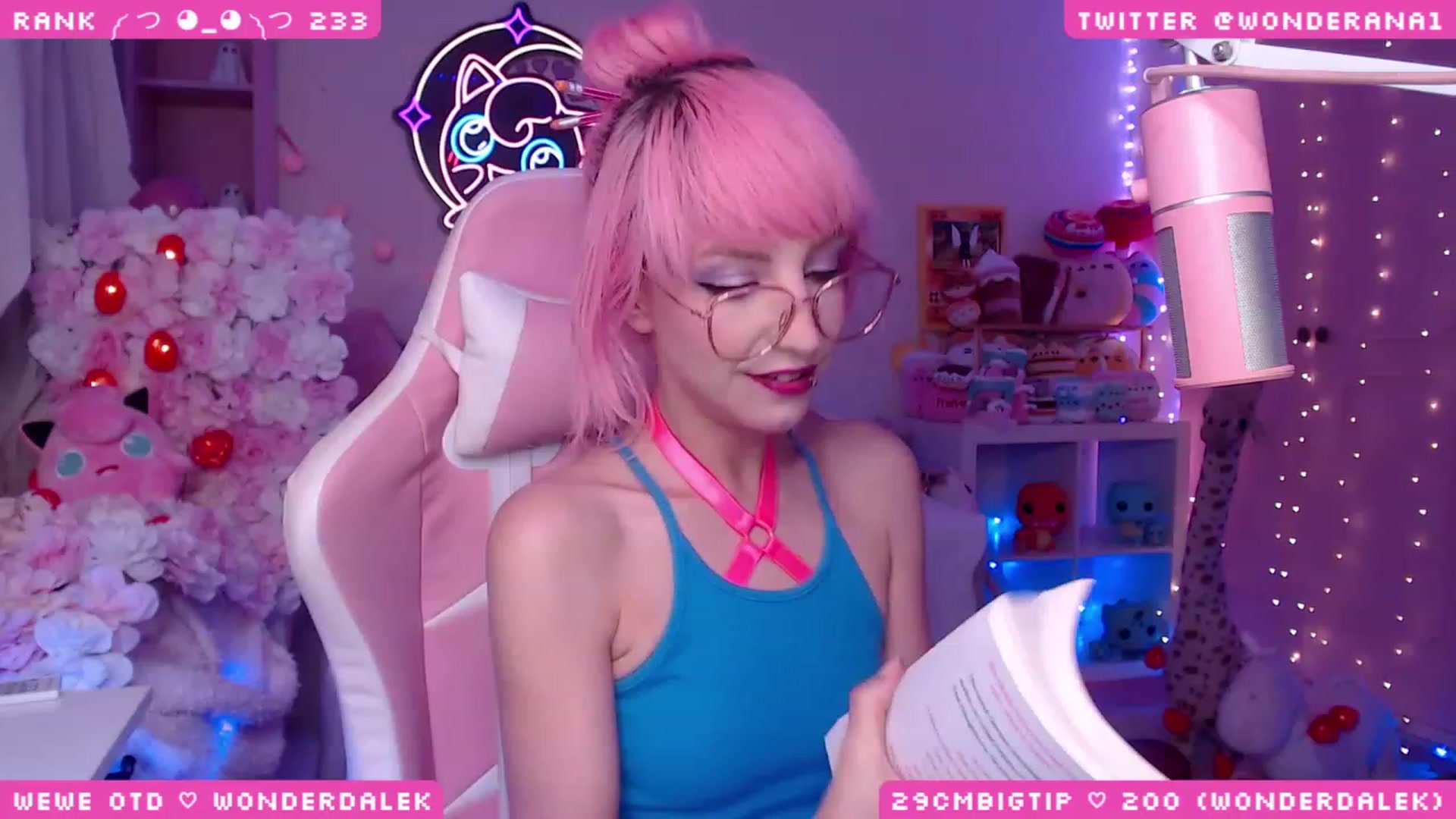 Gallery image thumbnail from WonderAna's myfreecams stream on, 06/16/2023, 02:56 image 5 of 20
