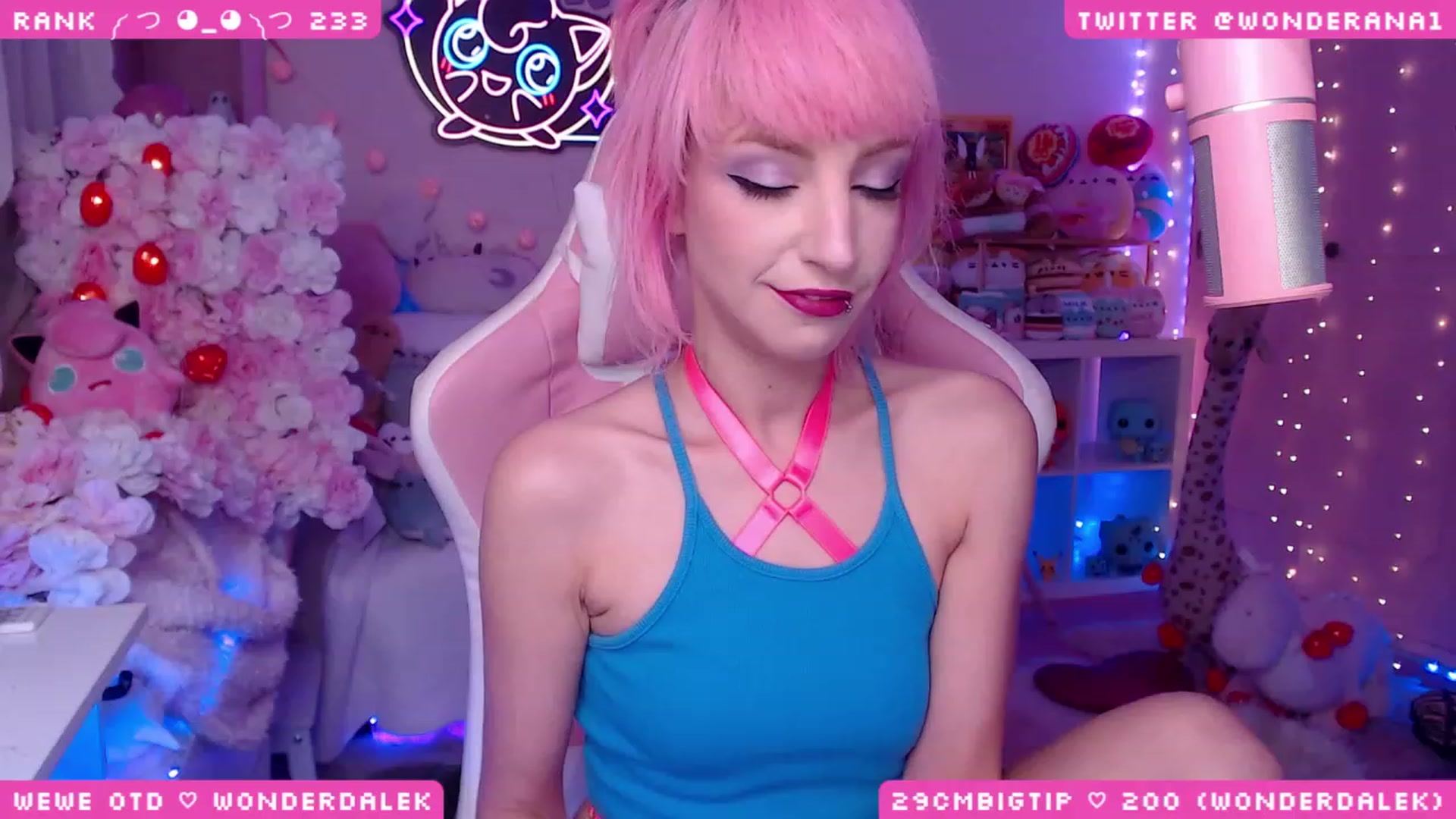 Gallery image thumbnail from WonderAna's myfreecams stream on, 06/16/2023, 02:56 image 2 of 20
