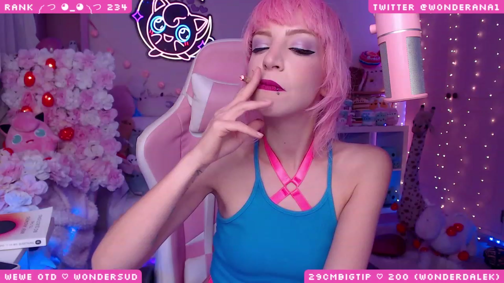 Gallery image thumbnail from WonderAna's myfreecams stream on, 06/16/2023, 02:56 image 8 of 20
