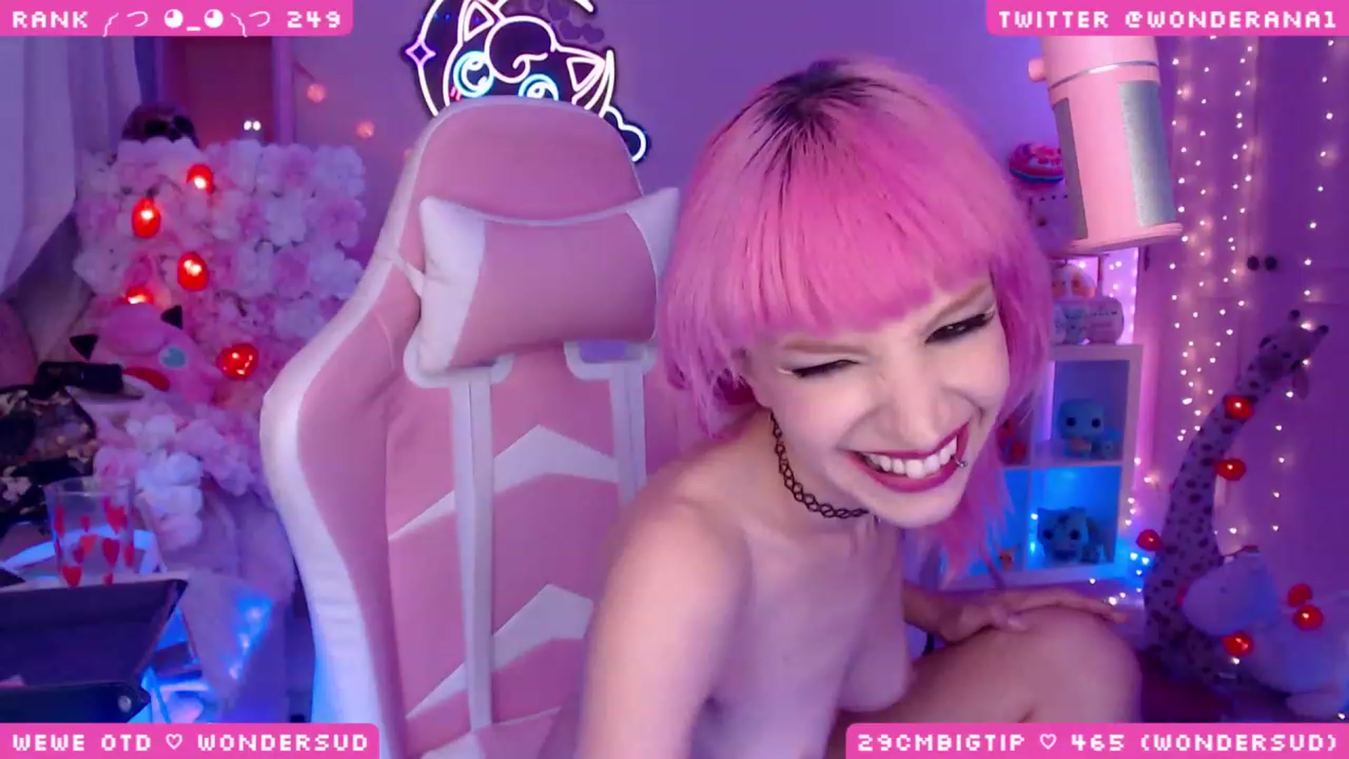 Gallery image thumbnail from WonderAna's myfreecams stream on, 06/18/2023, 02:59 image 20 of 20