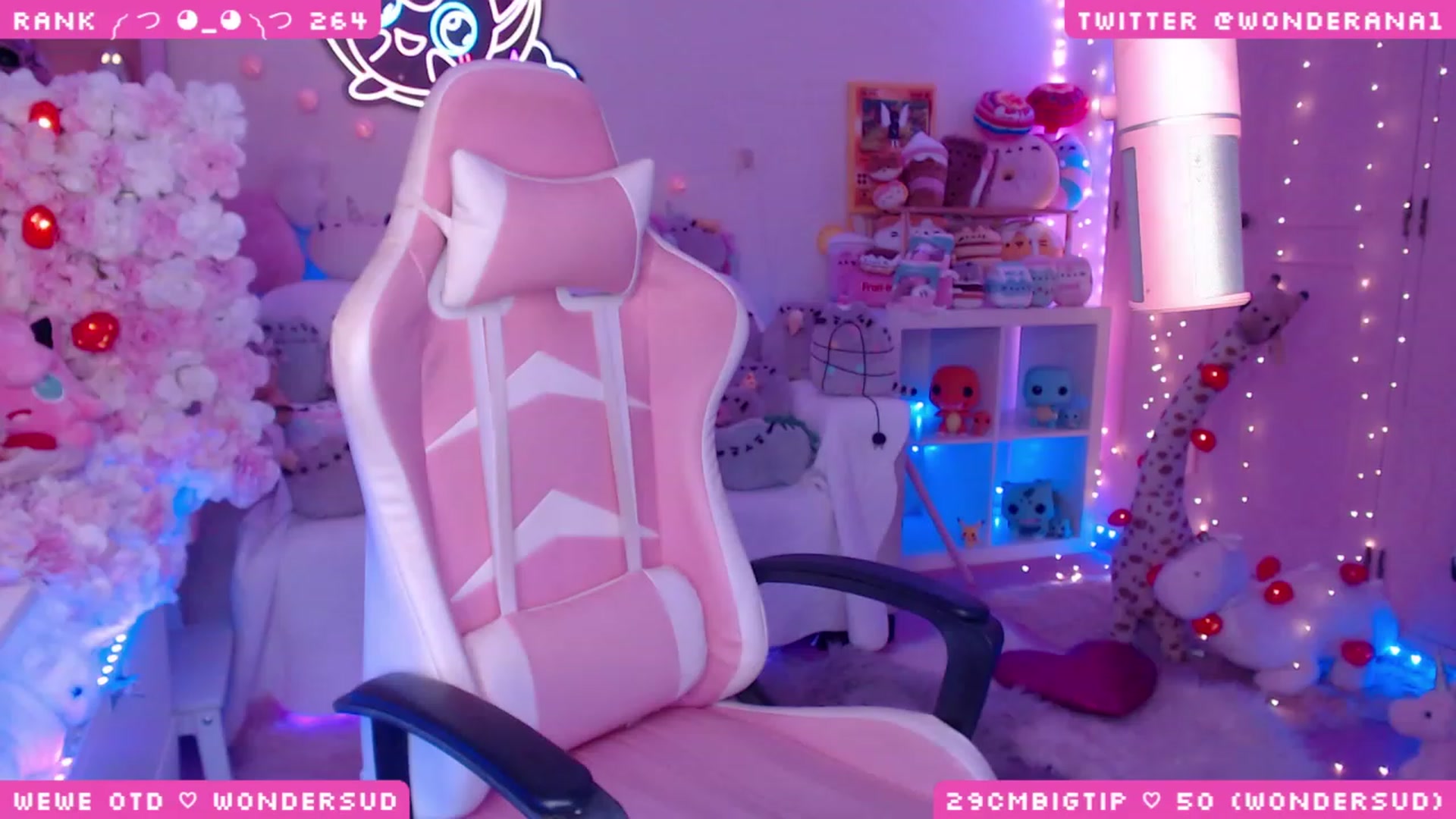 Gallery image thumbnail from WonderAna's myfreecams stream on, 06/26/2023, 24:02 image 3 of 20